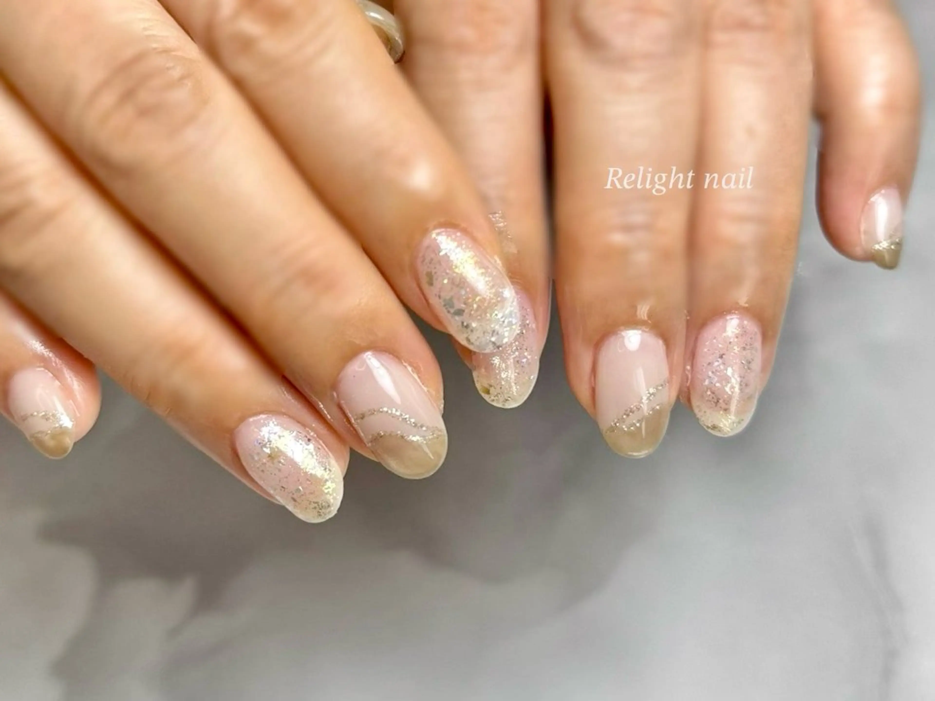 ネイル ニュアンスネイル ホワイト ハンドネイル Relight RIEのネイルデザイン