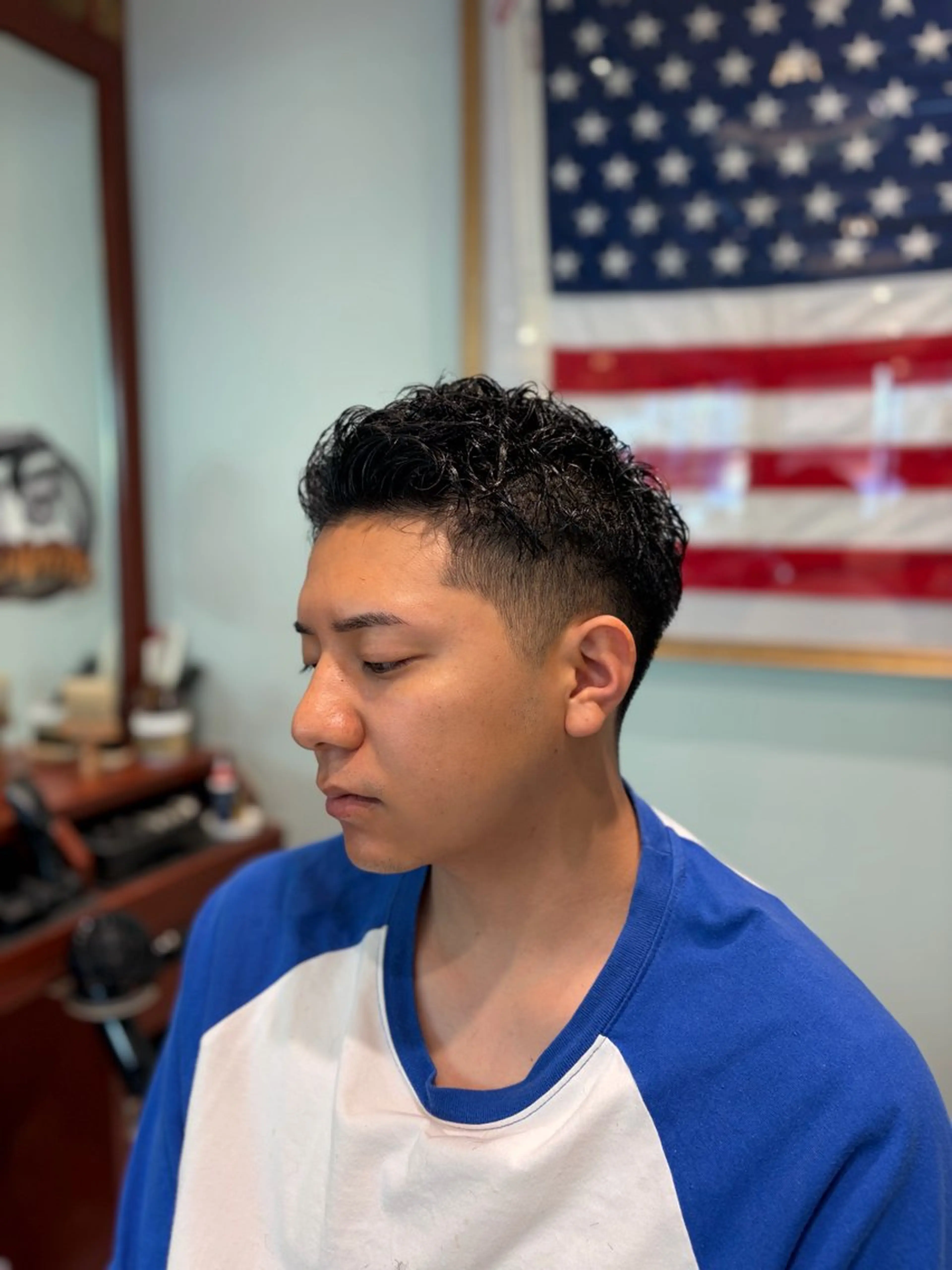ショート カット 鈴木 航のヘアスタイル