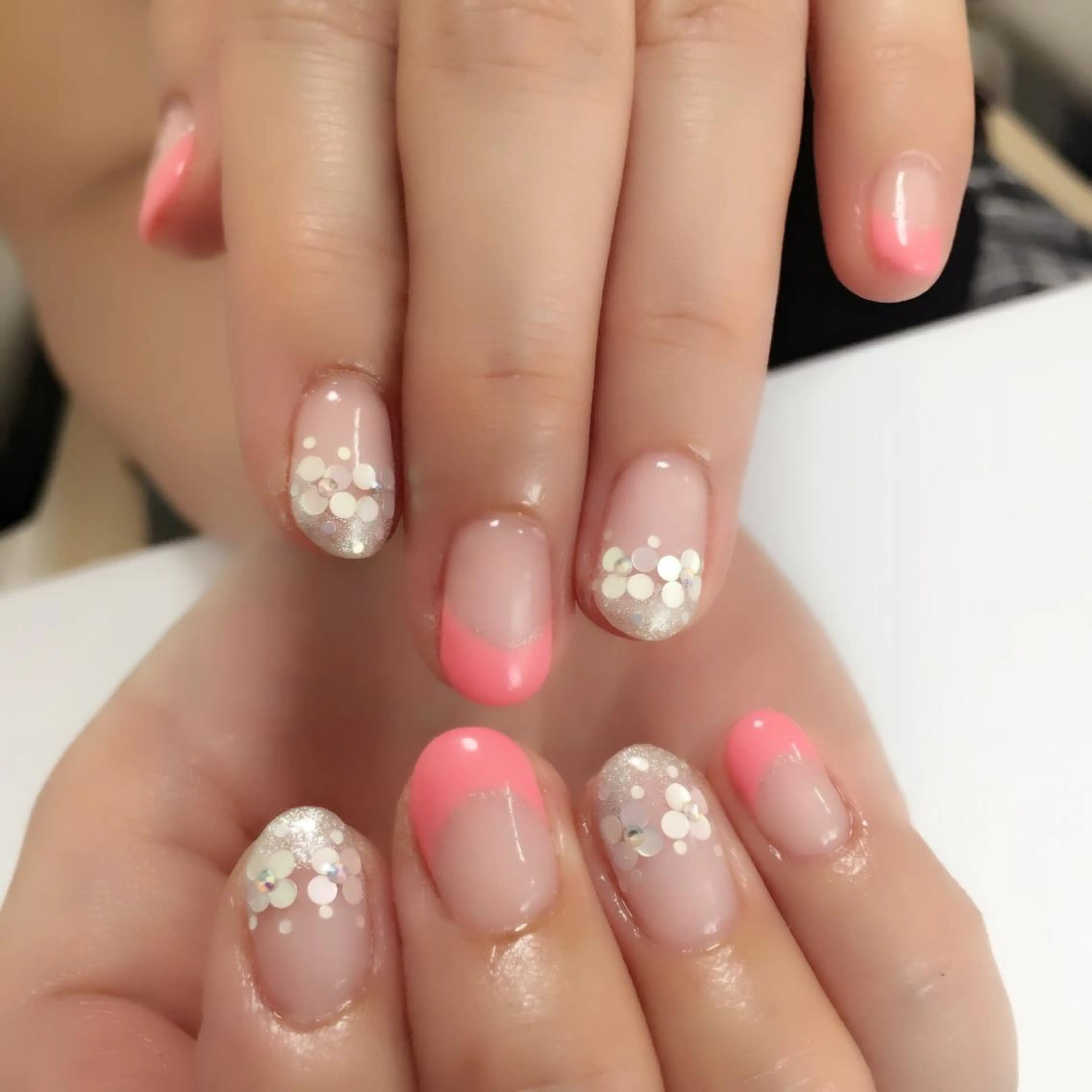 ネイル フラワーネイル フレンチネイル ストーンネイル Nono Nail ノノネイルのネイルデザイン