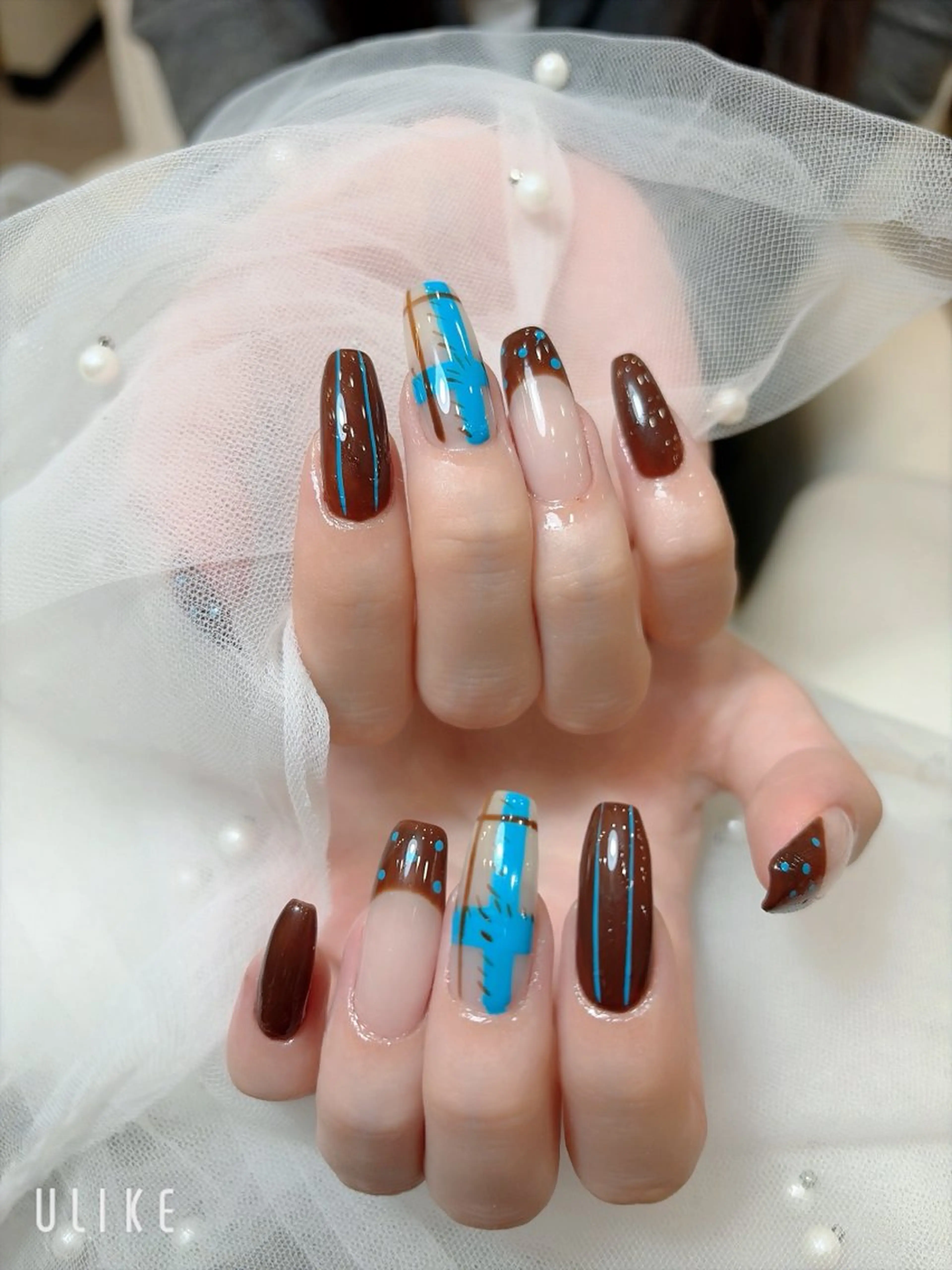 ネイル フレンチネイル 韓国ネイル マグネットネイル ニュアンスネイル オフィスネイル チョウ Rachaelのネイルデザイン