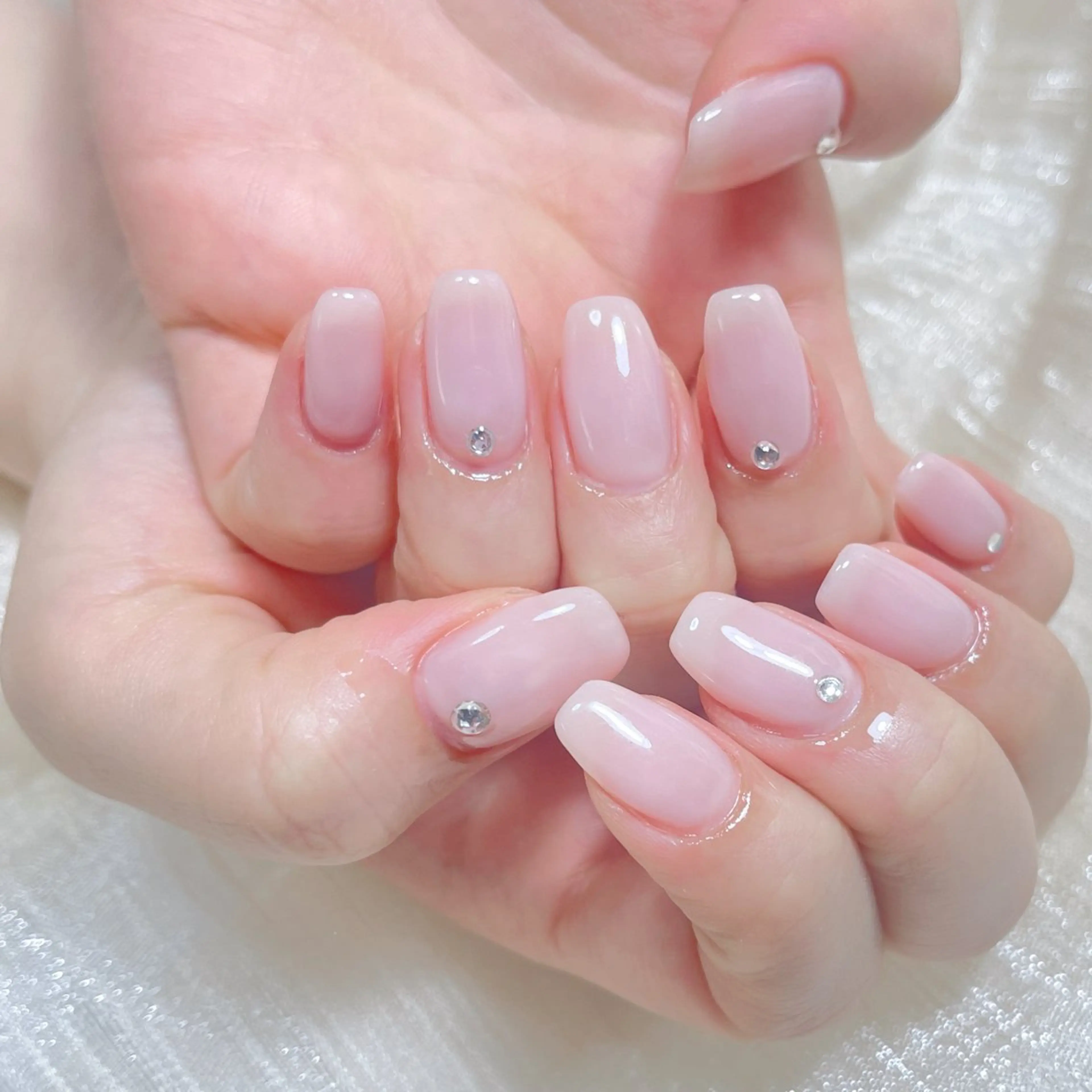 ネイル ハンドネイル 🎀ネイルサロン エクラYUI🎀のネイルデザイン