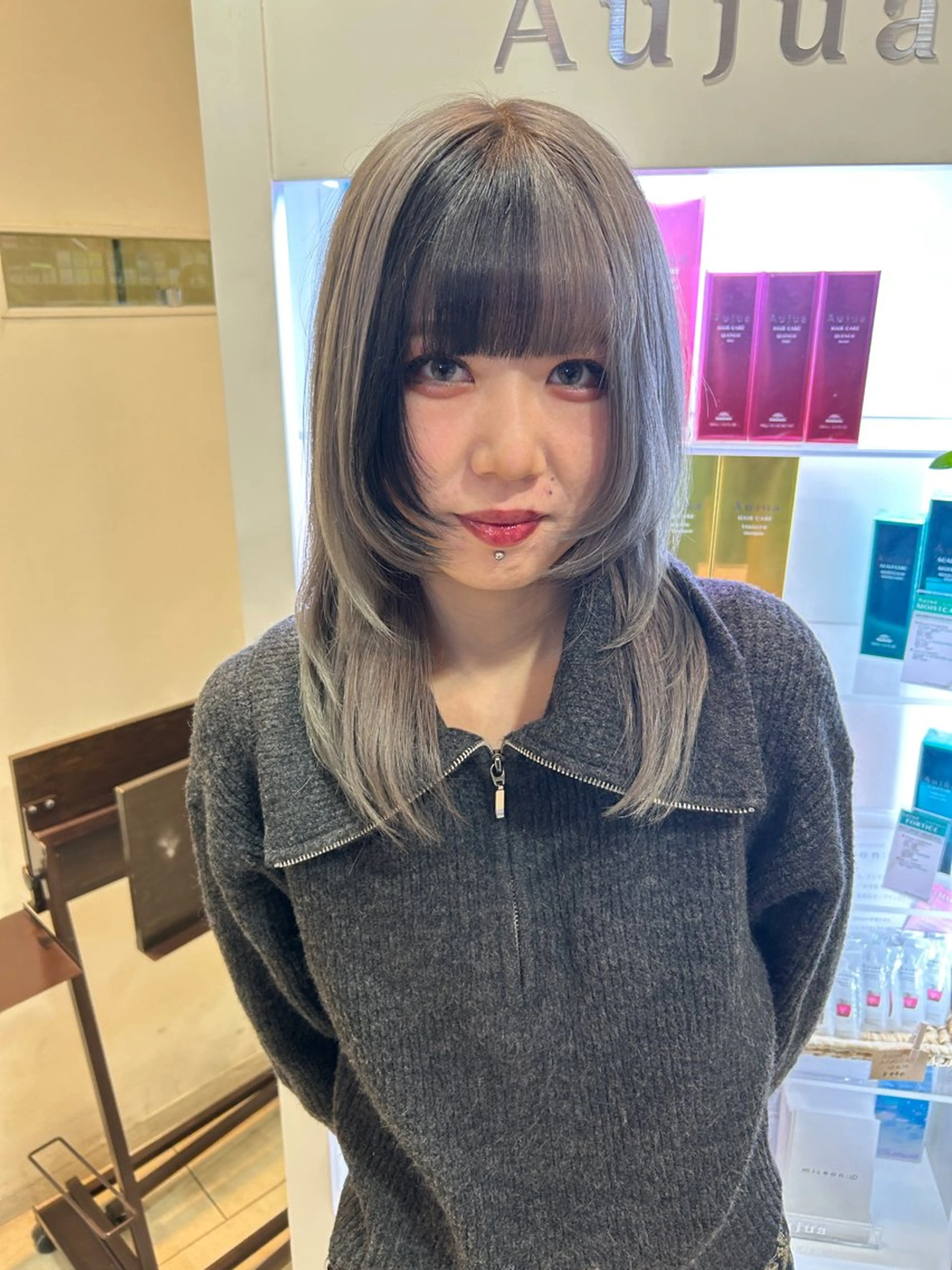 セミロング カラー ヘアカラー トリートメント 甲斐 司のヘアスタイル