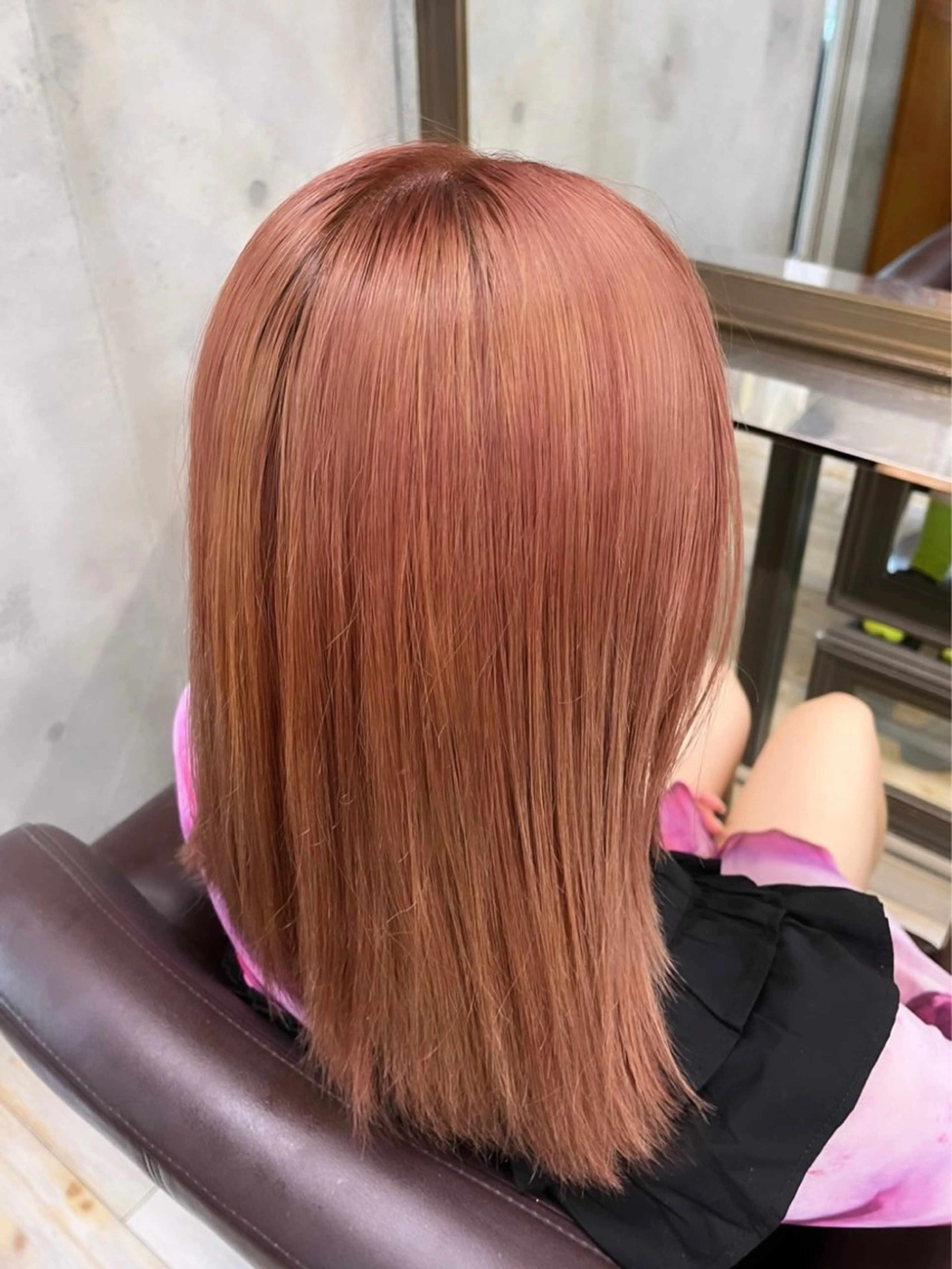 ミディアム カラー ブリーチ ピンクカラー ミユウ🌼ブリーチ / ダブルカラーのヘアスタイル