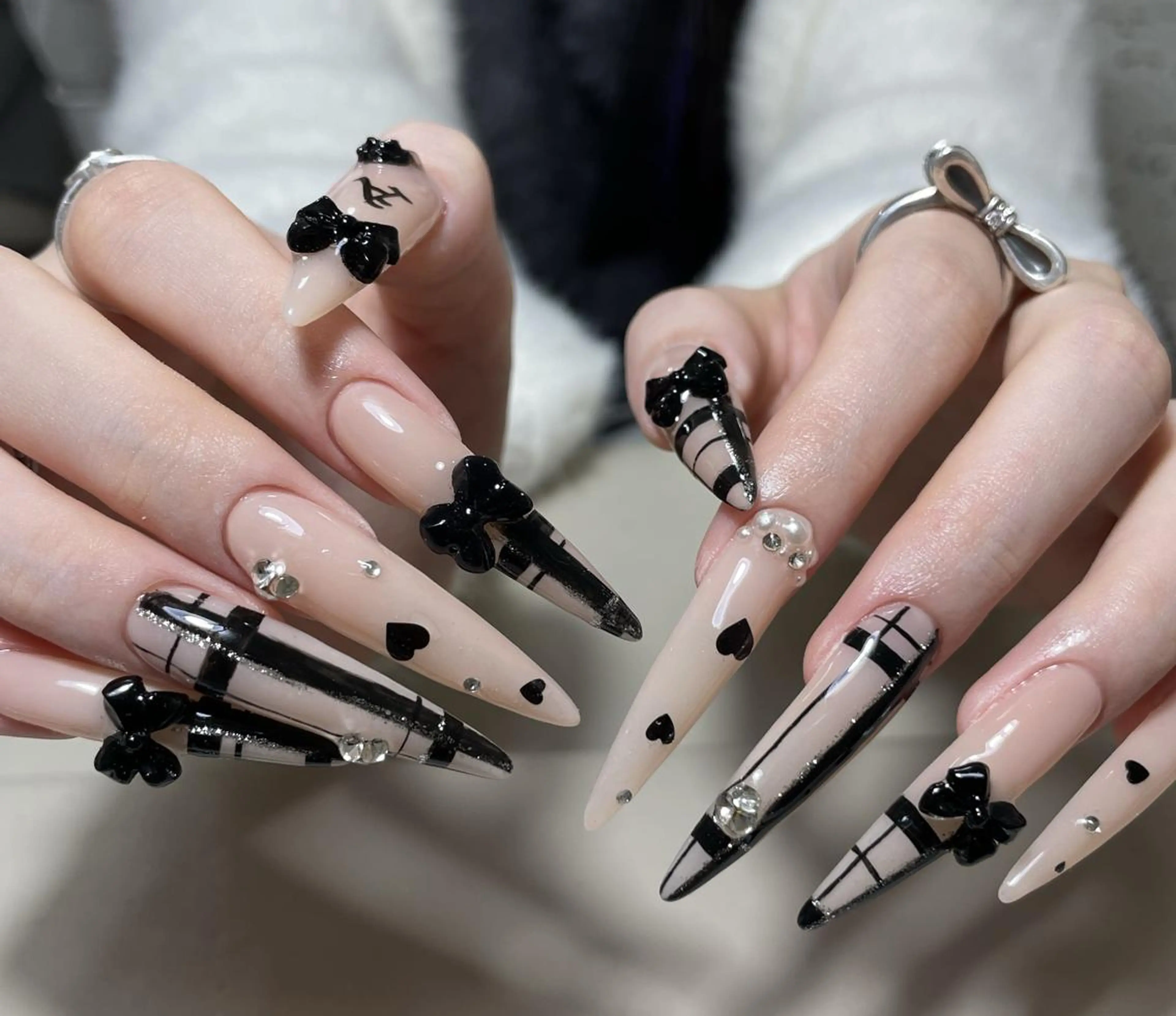 ネイル ハンドネイル ハンドケア 🍑 momo_nailのネイルデザイン