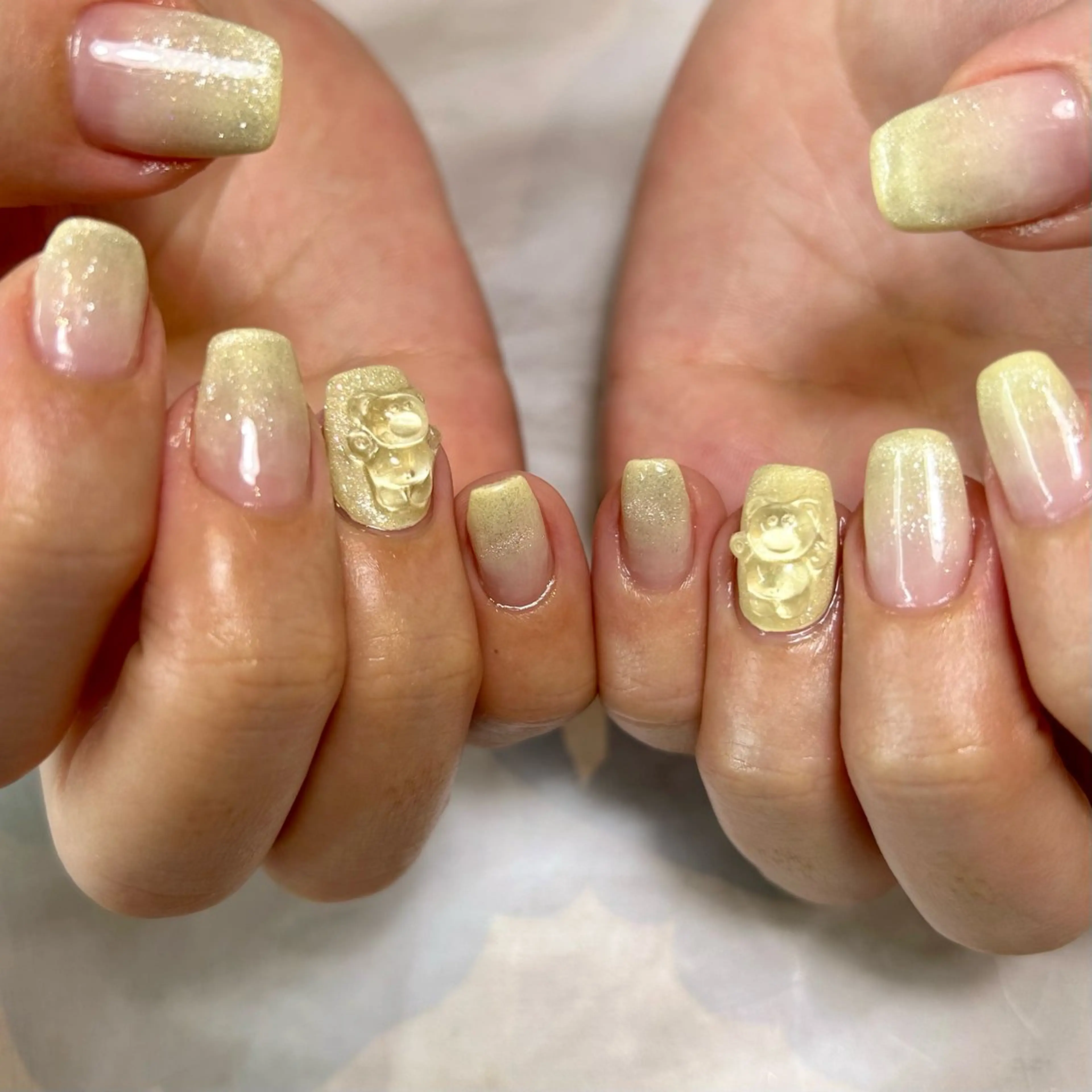 ネイル アートネイル 黄色 Reflection marikoのネイルデザイン