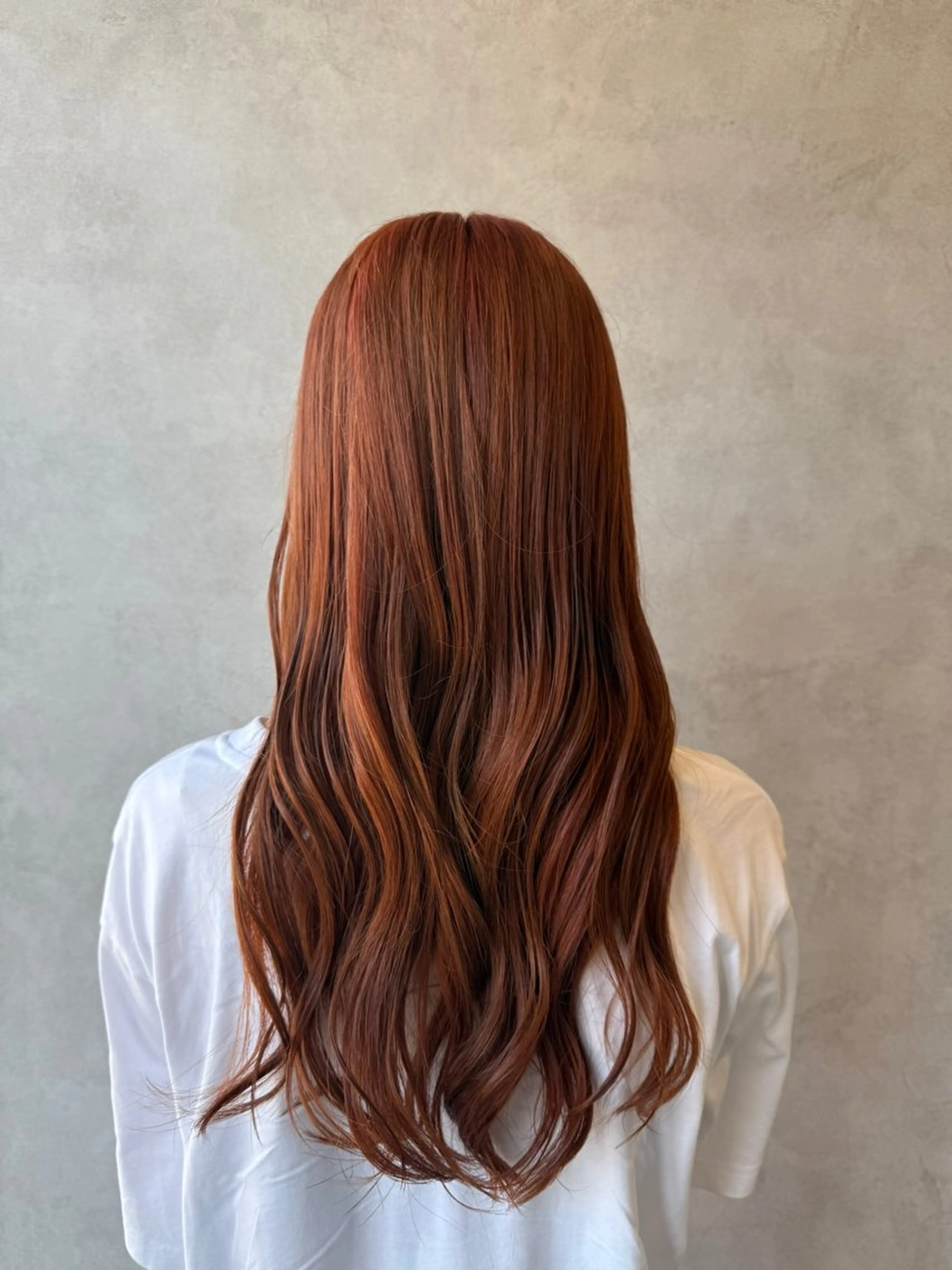 ロング 平林 愛莉のヘアスタイル