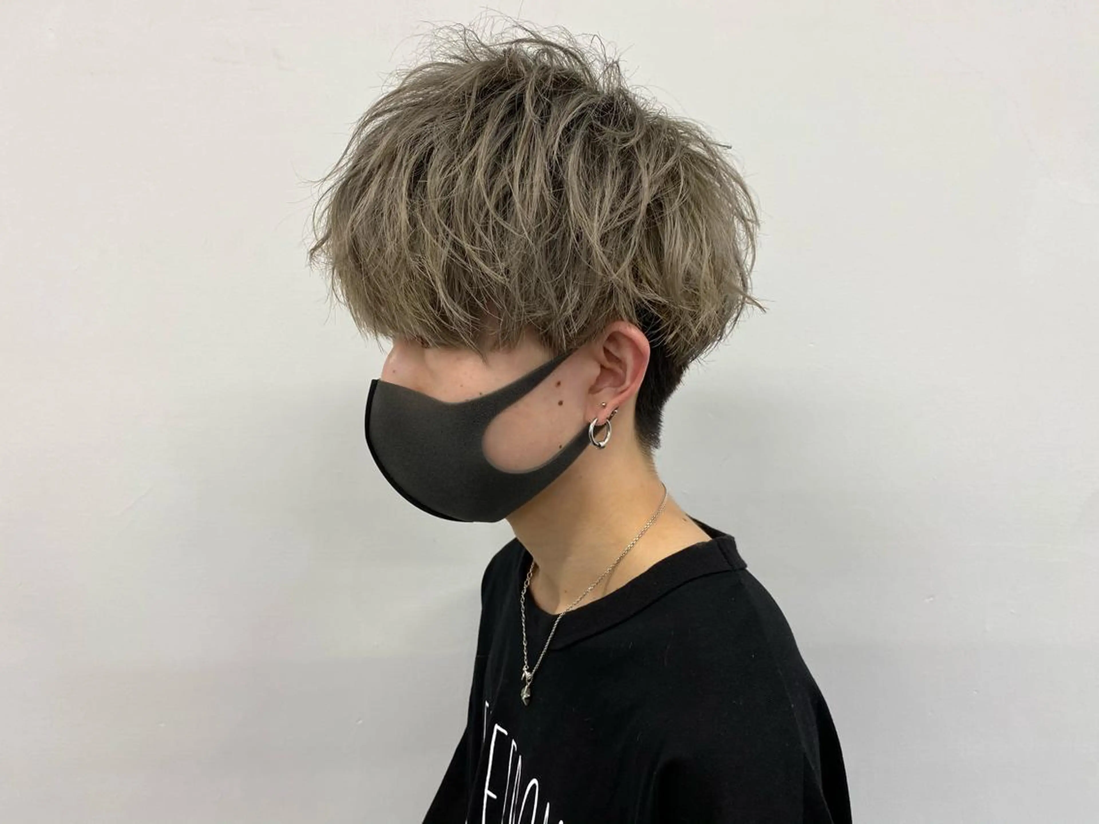 ショート カラー メンズ メンズパーマ特化 TAIGAのヘアスタイル