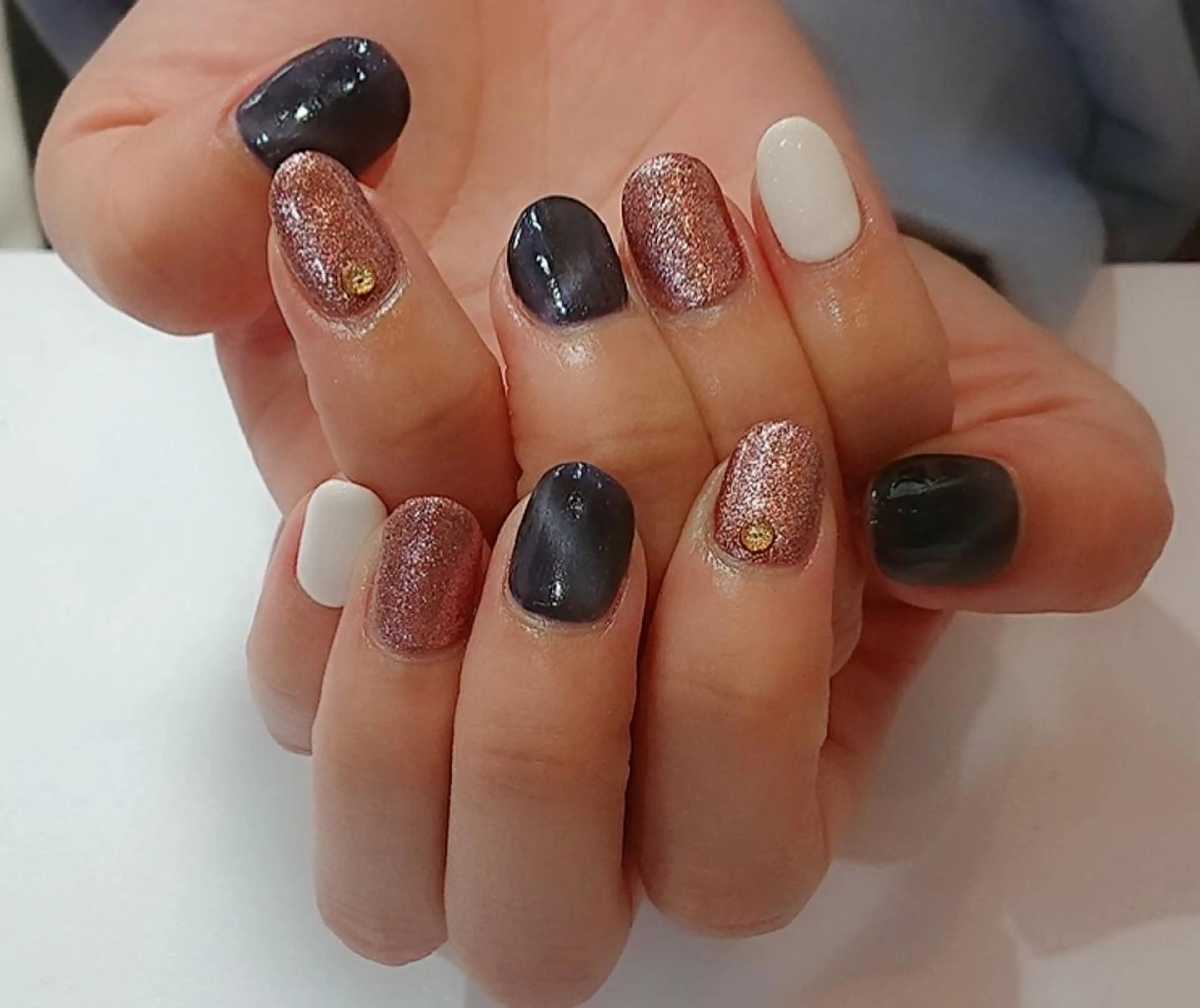 ネイル 🍒当日もOK🍒 𝑳𝑼𝑵𝑨花井のネイルデザイン