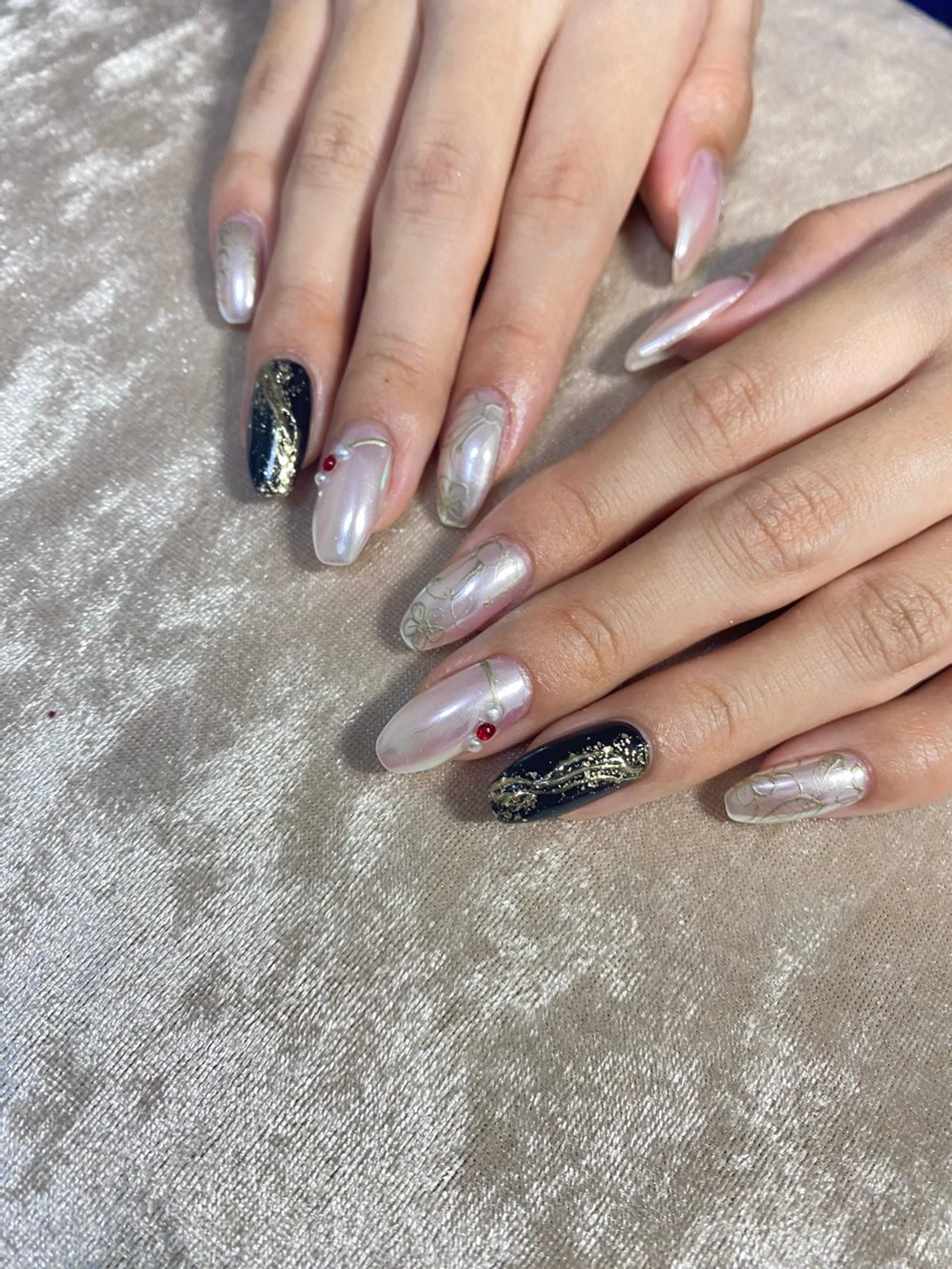 ネイル 成人式 M nail はやまうららのネイルデザイン