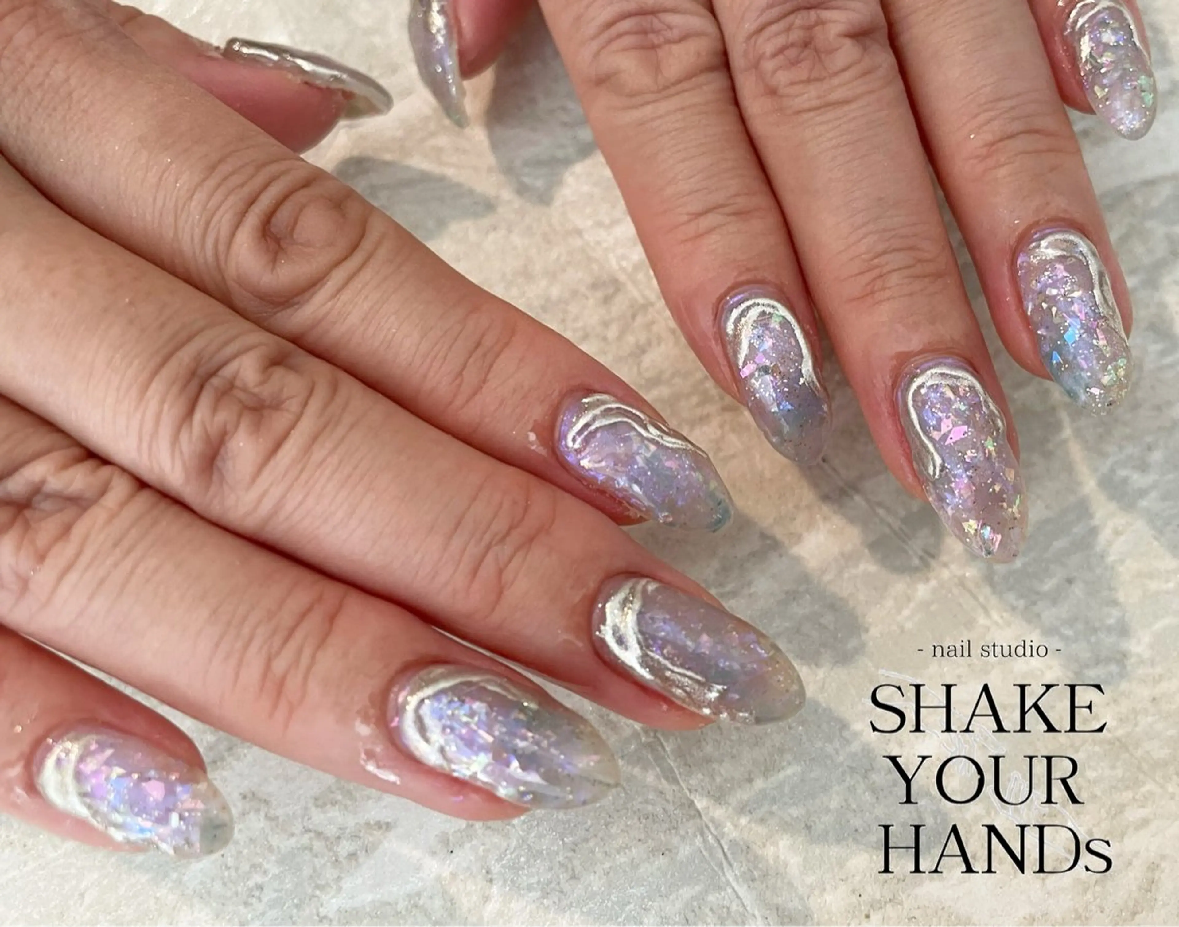 ネイル オーロラネイル ネイルスタジオ シェイクユアハンズのネイルデザイン