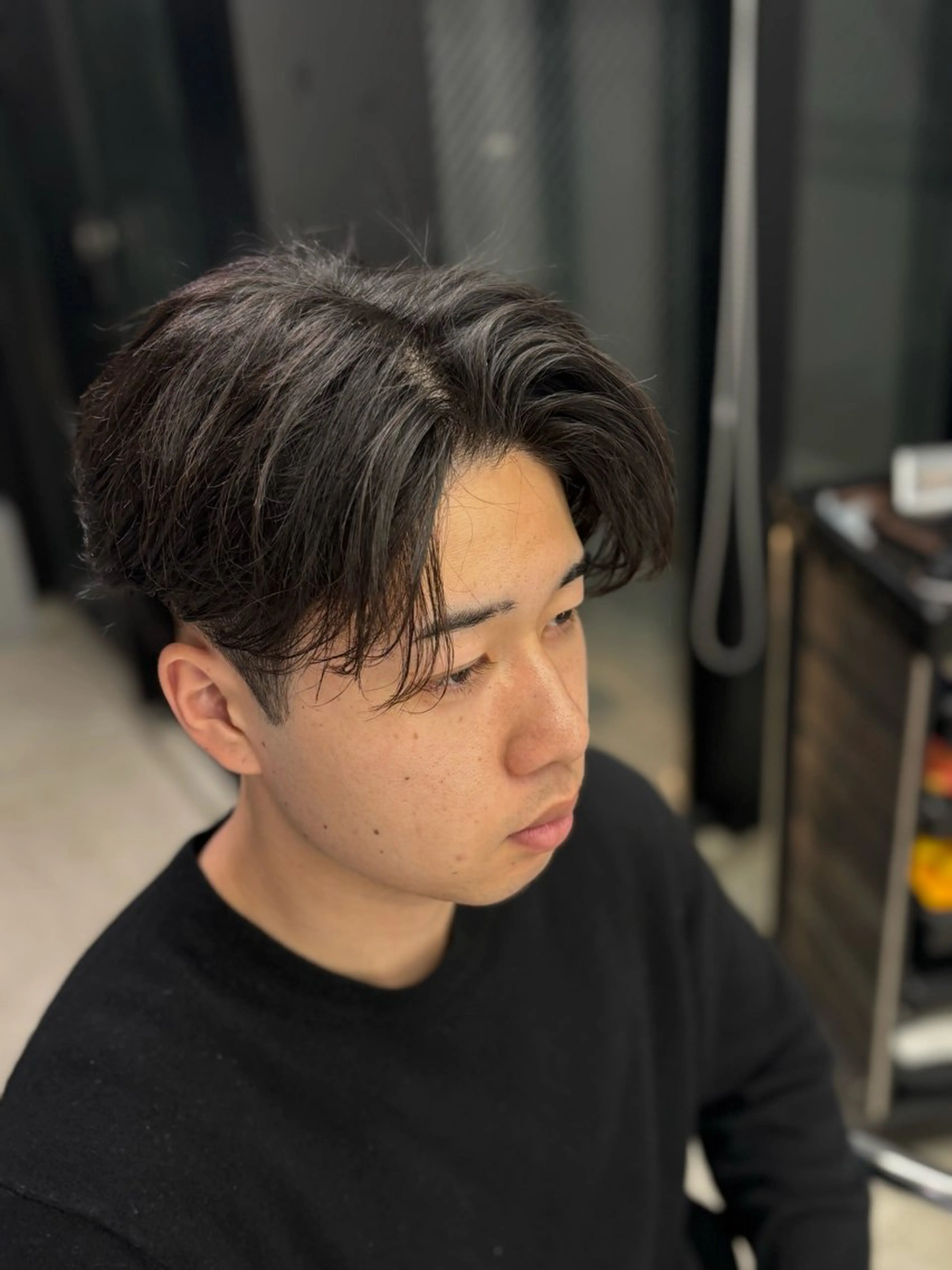 ショート パーマ メンズ メンズパーマ ニュアンスパーマ アーバンスタジオ ハルチカのヘアスタイル