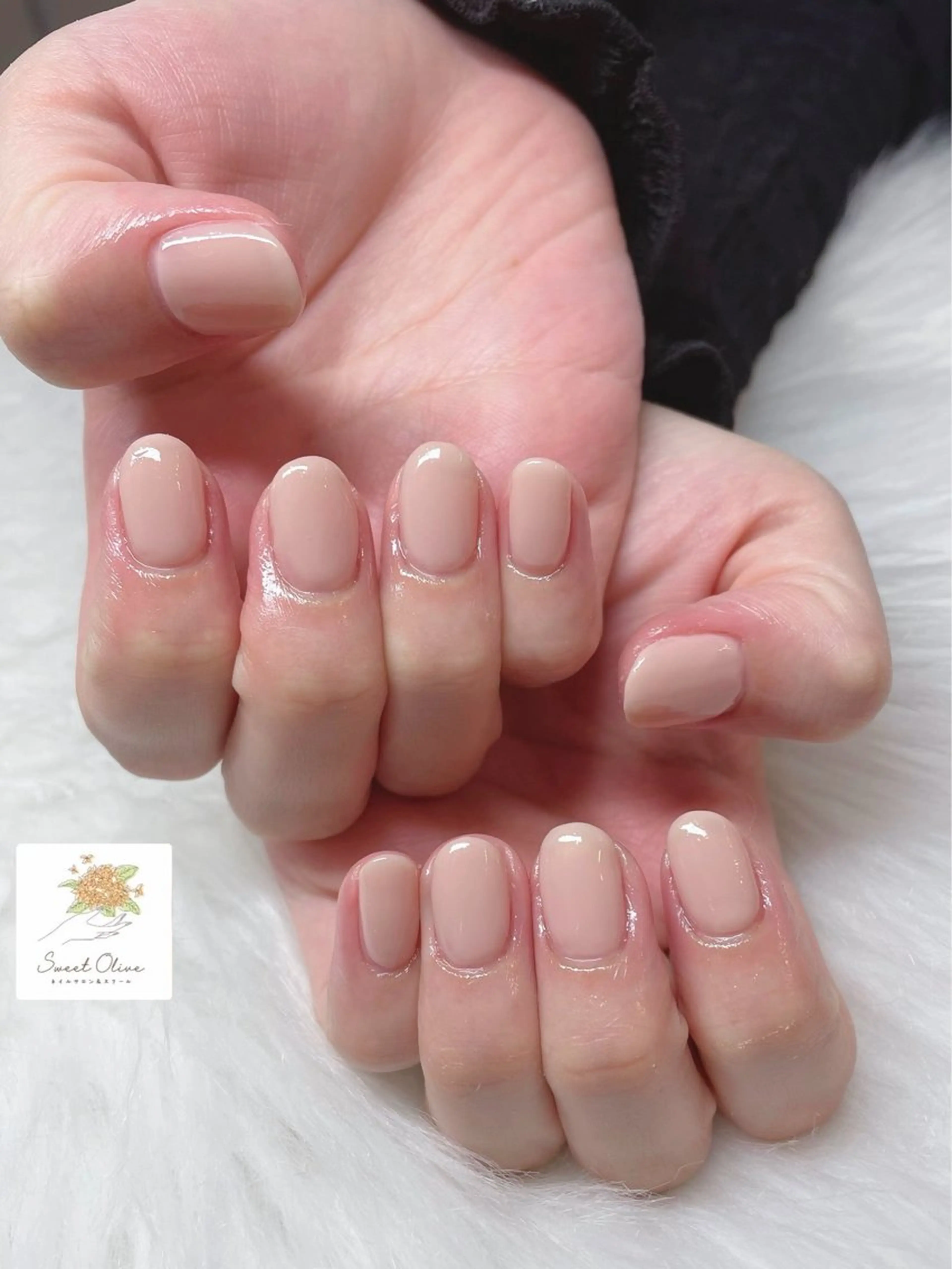 ネイル ワンカラーネイル ハンドネイル SweetOlive Chinatsuのネイルデザイン