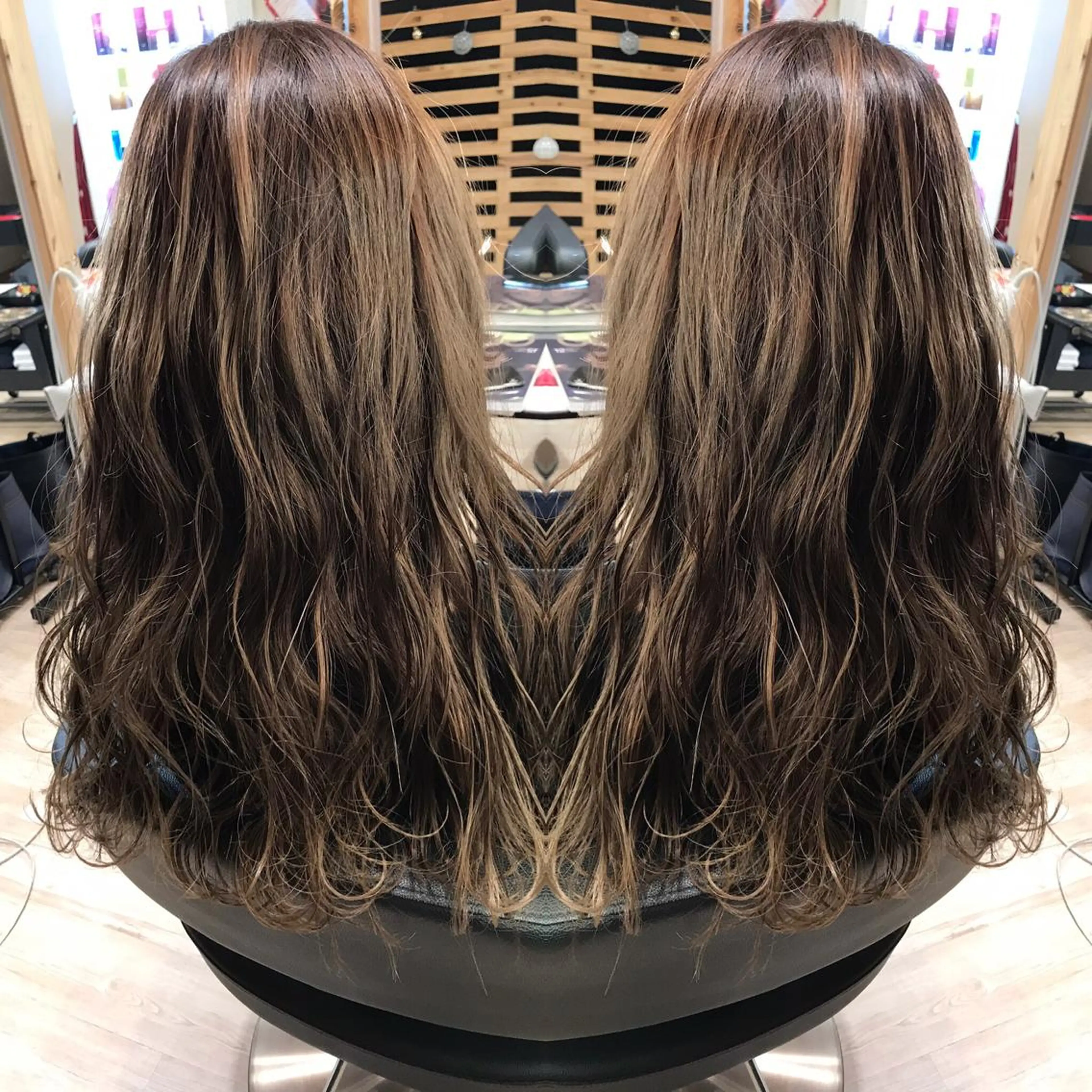 ロング カラー ベージュカラー ブリーチ 透明感カラー モカベージュ ブリーチなしカラー ヘアカラー 大久保 隆蔵のヘアスタイル