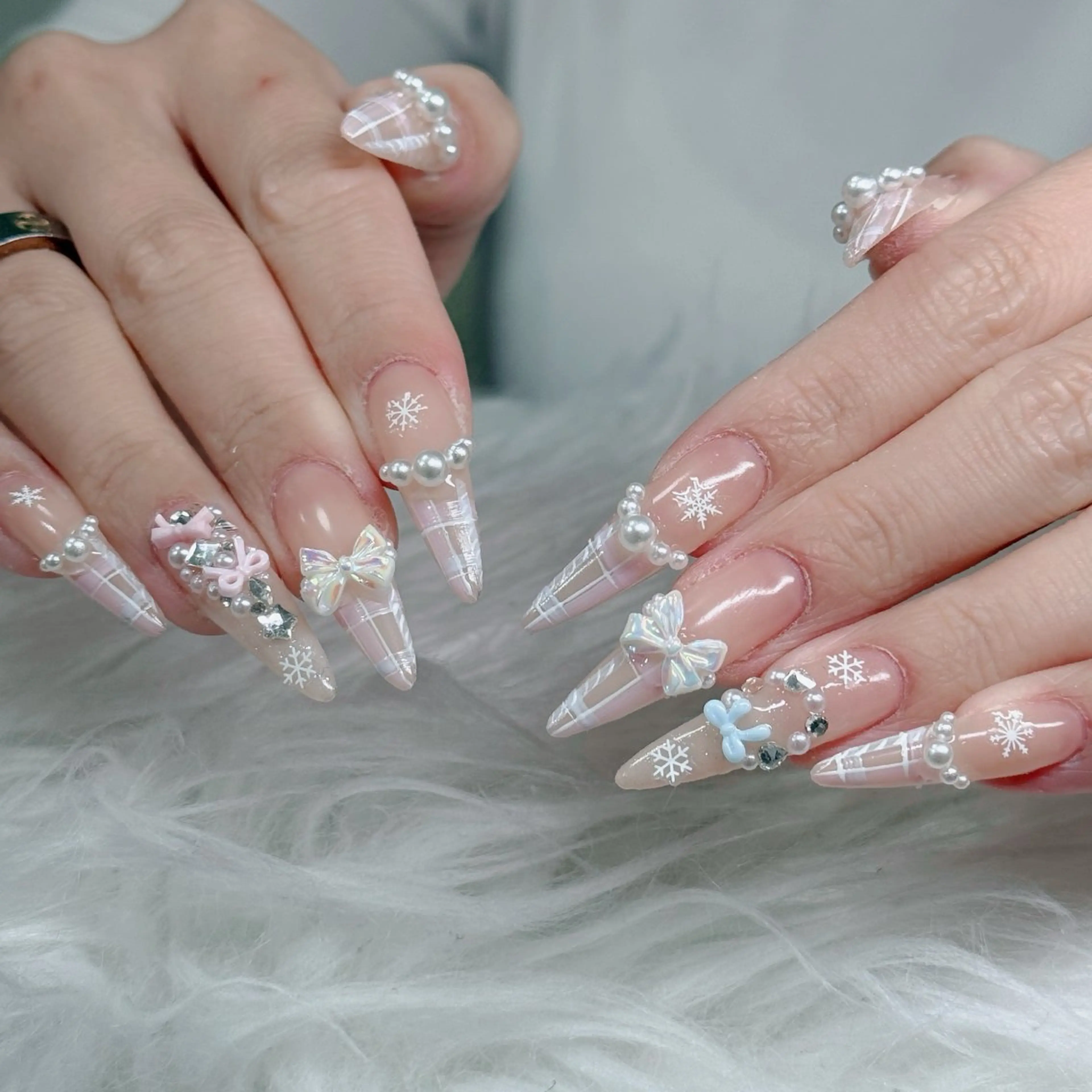 ネイル ロングネイル マグネットネイル リボン 夏ネイル スーパーロングネイル ハンドネイル Hani Nail XUKAのネイルデザイン