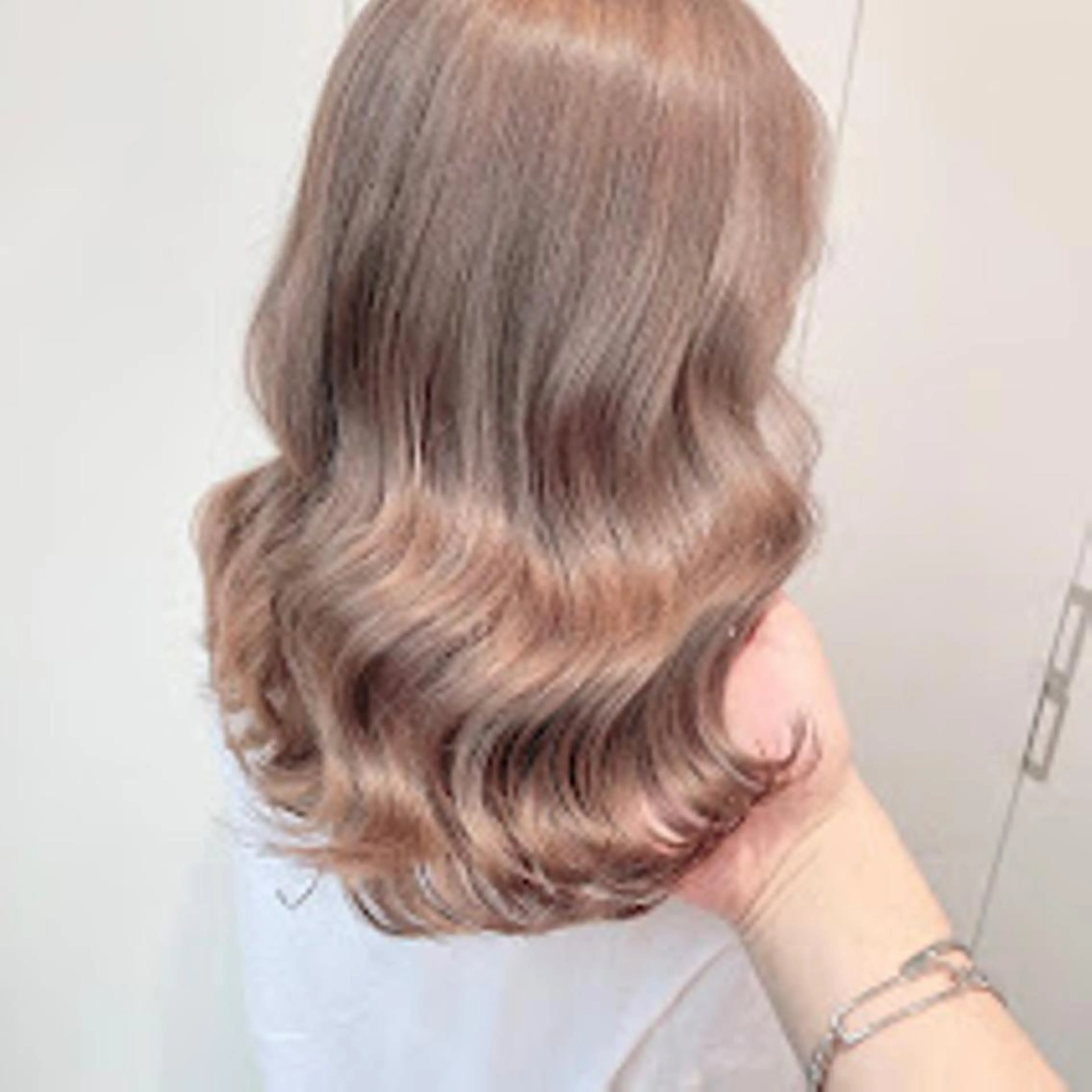 カラー 🪞official THREE 横浜🎀のヘアスタイル