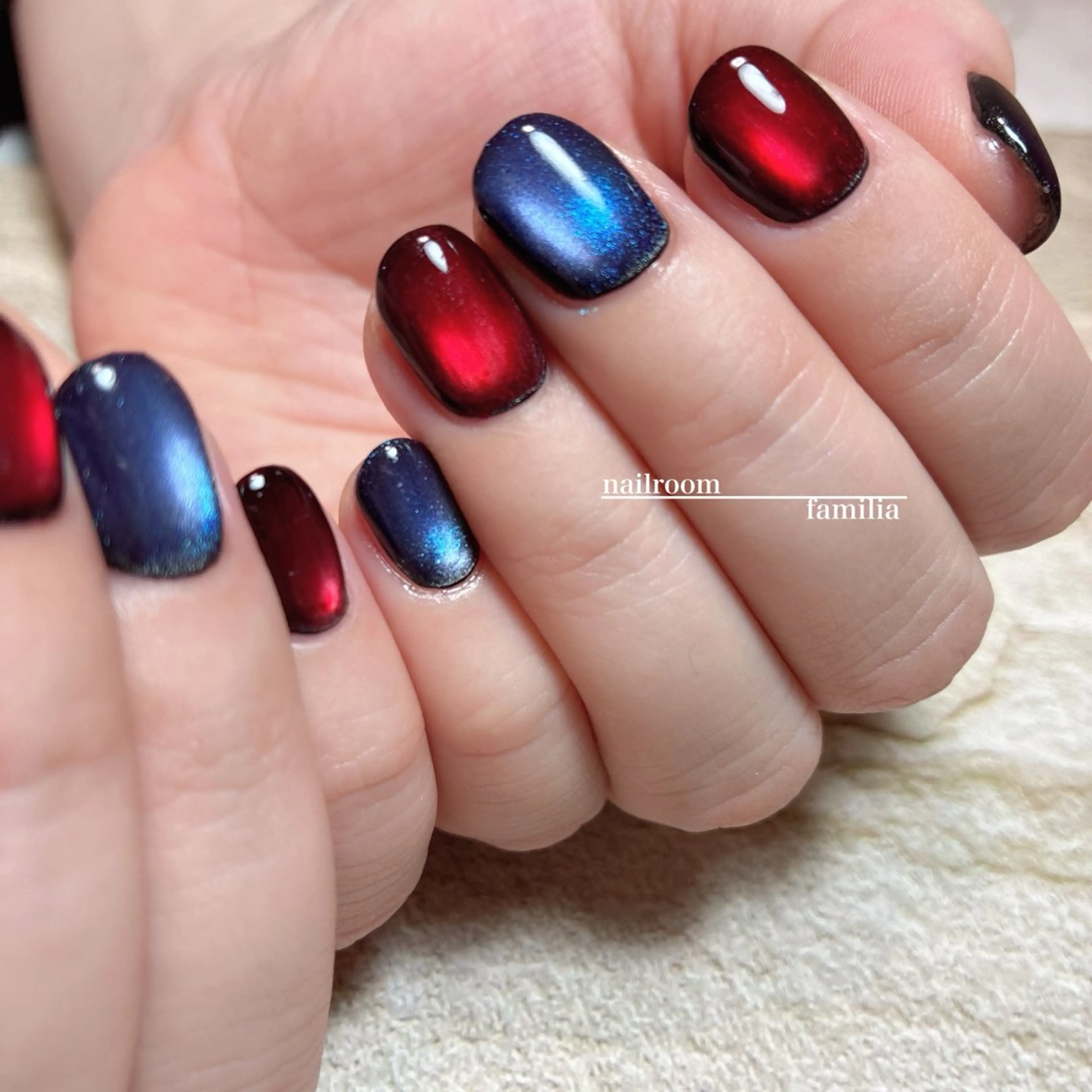 ネイル マグネットネイル ハンドネイル -nailroom- familiaのネイルデザイン