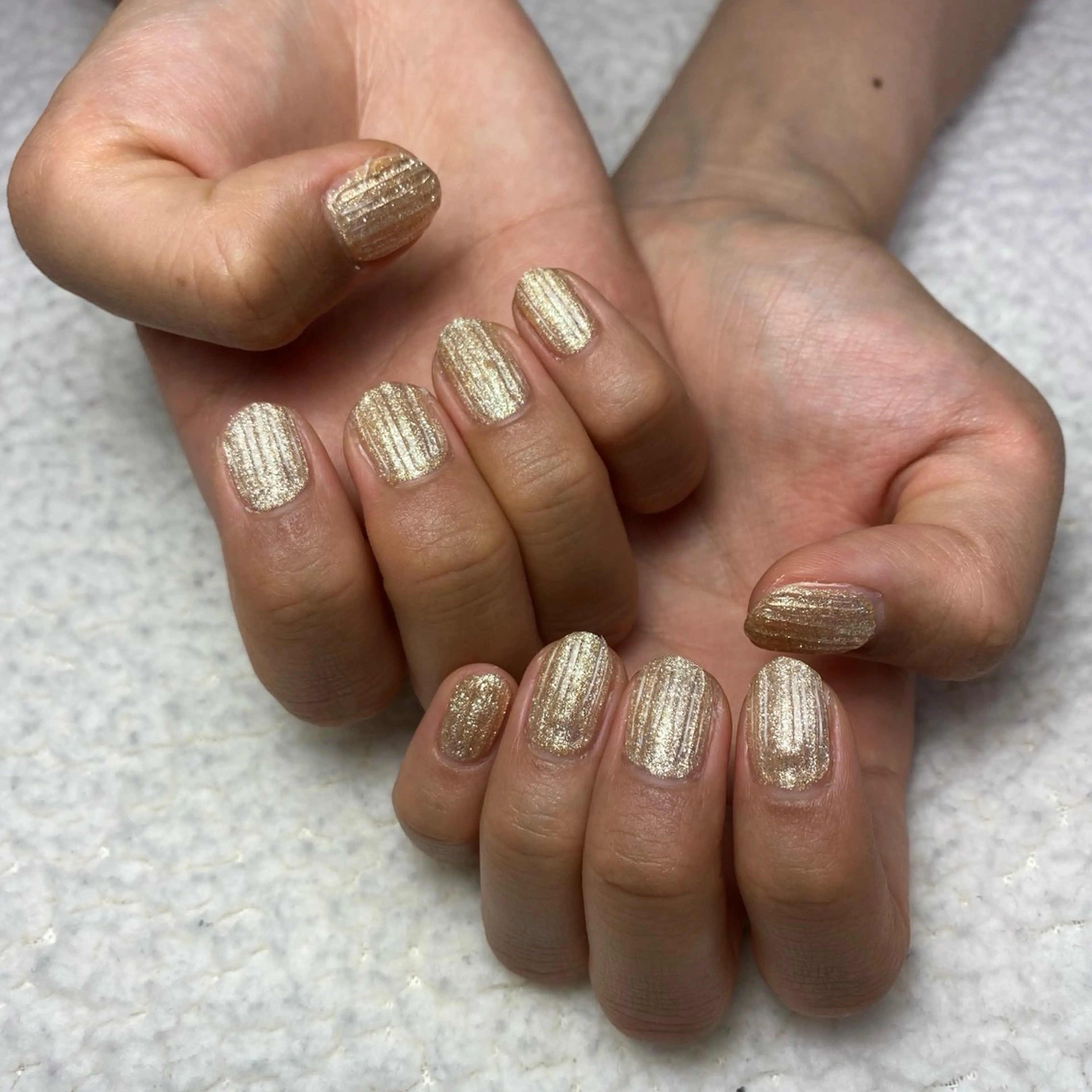 ネイル ラメ(グリッター) ぷっくりネイル シンプルネイル ハンドネイル COCO+所属・COCO +のエステ・リラクイメージ