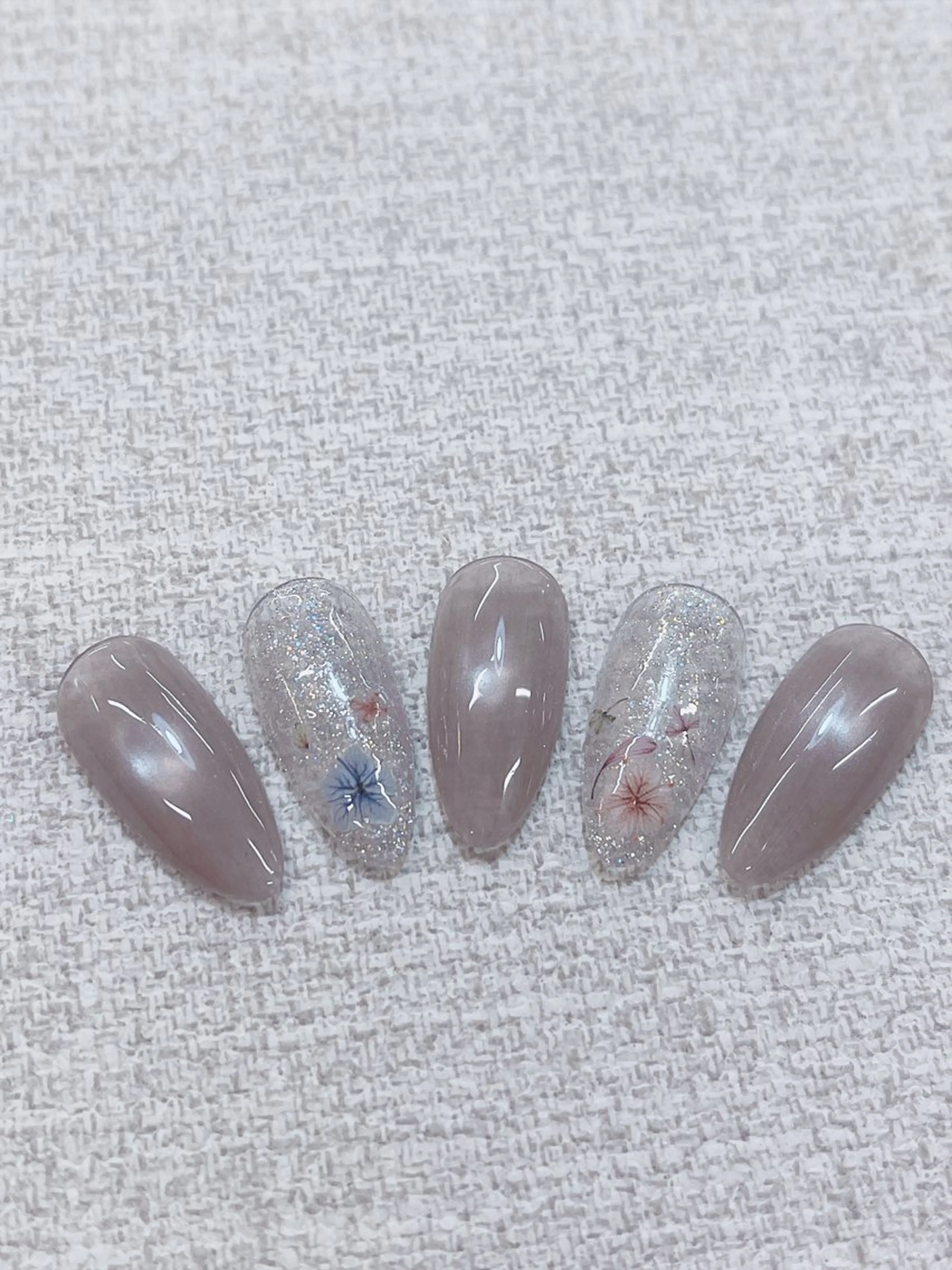 ネイル チークネイル 成人式 フレンチネイル グラデーション 氷ネイル・うるうるネイル ハンドネイル DUO MI nail salonのネイルデザイン