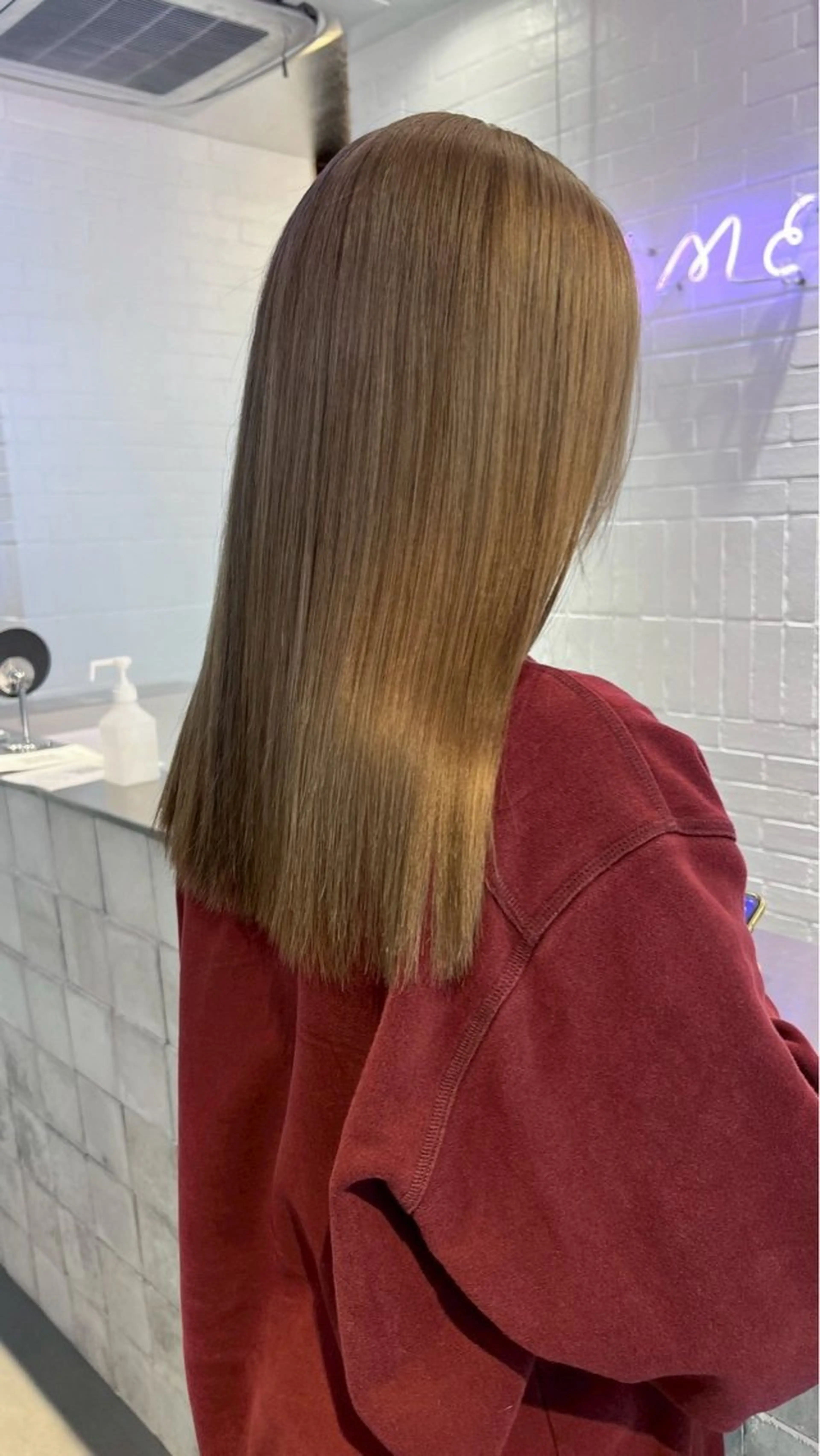 セミロング カラー マオ　ブリーチ /天神美容室☆꙳✧˖のヘアスタイル