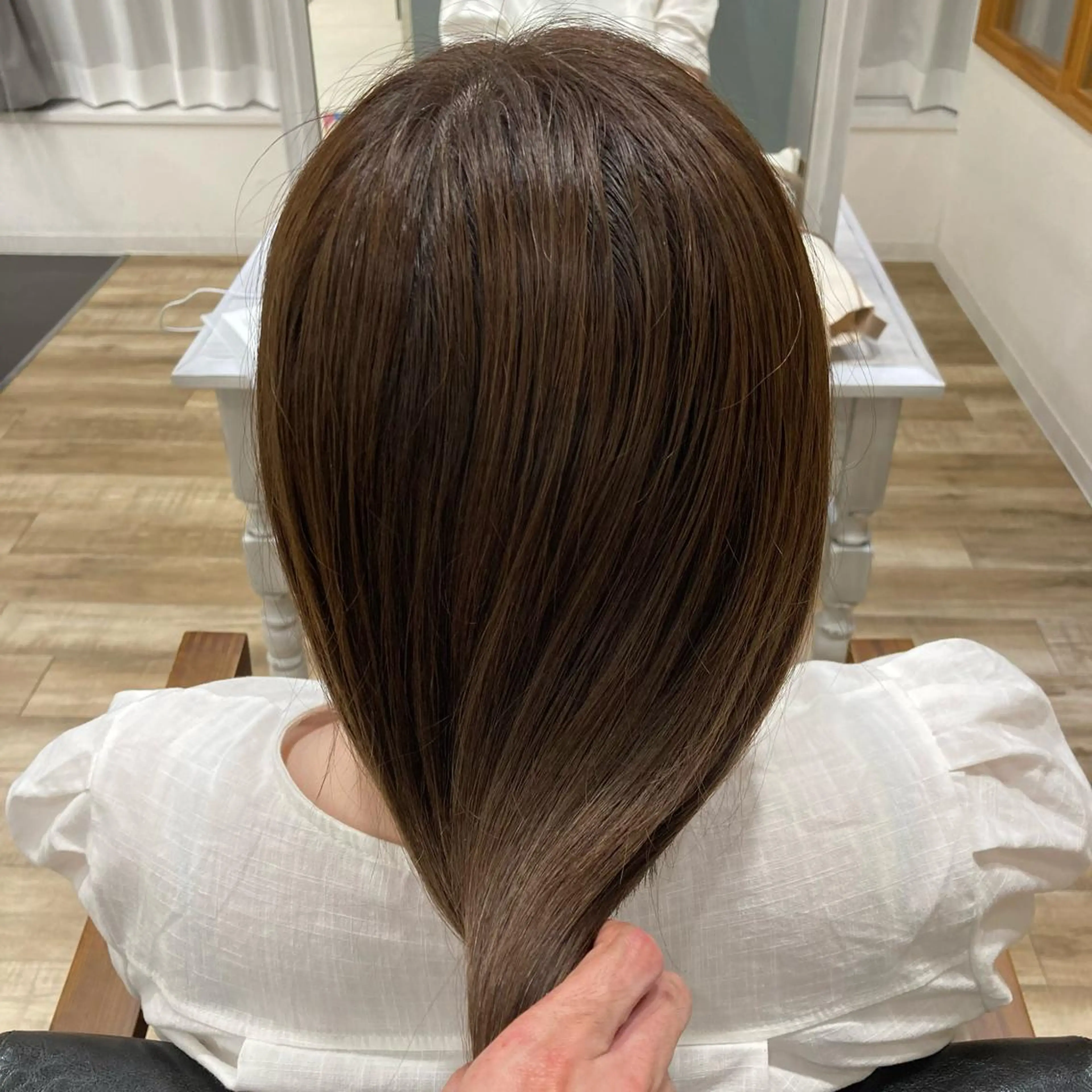 ロング カラー 田村 瑠袈のヘアスタイル