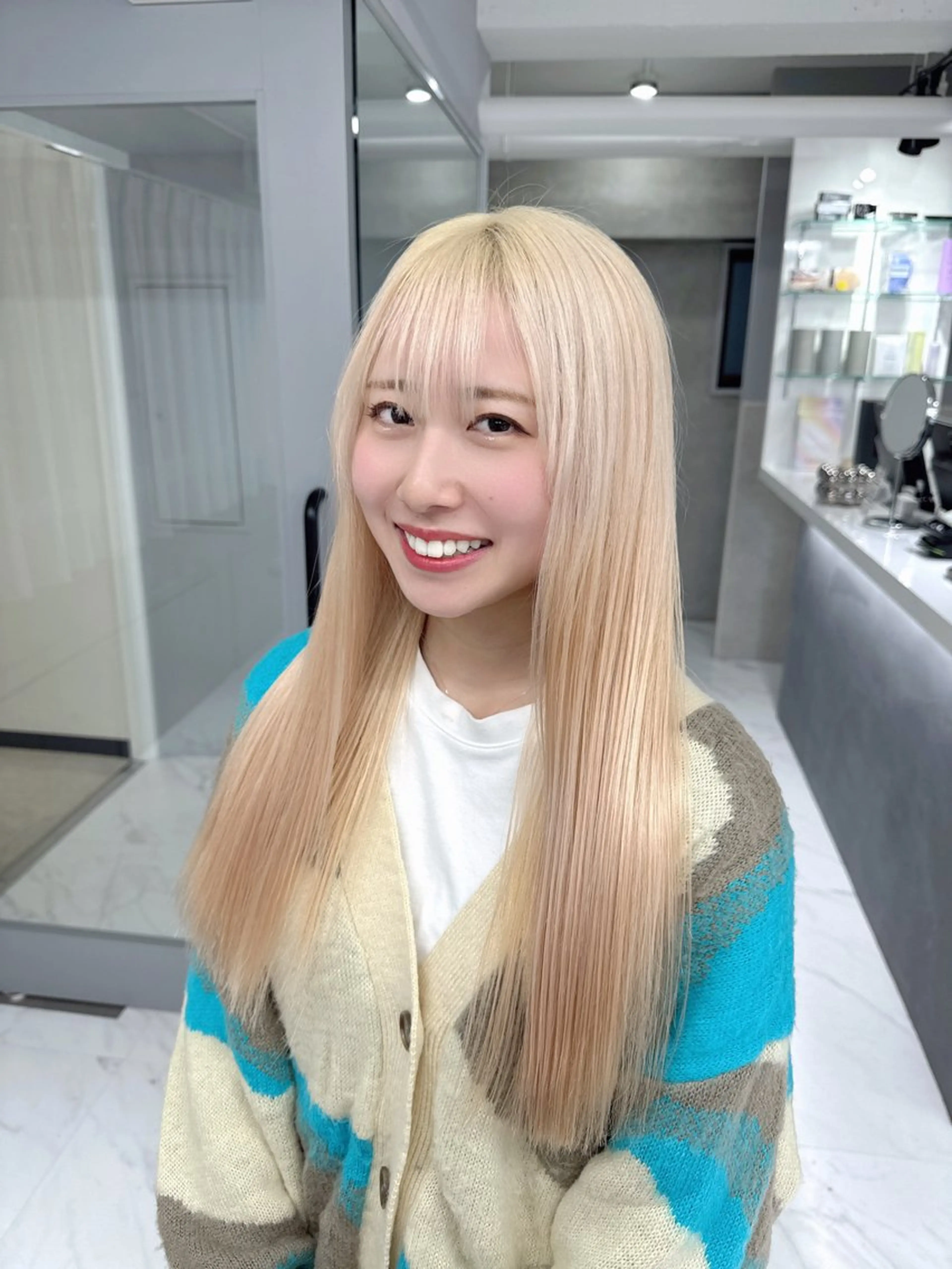 セミロング カット ヘアカラー トリートメント Mana/似合わせ レイヤー/ウルフのヘアスタイル