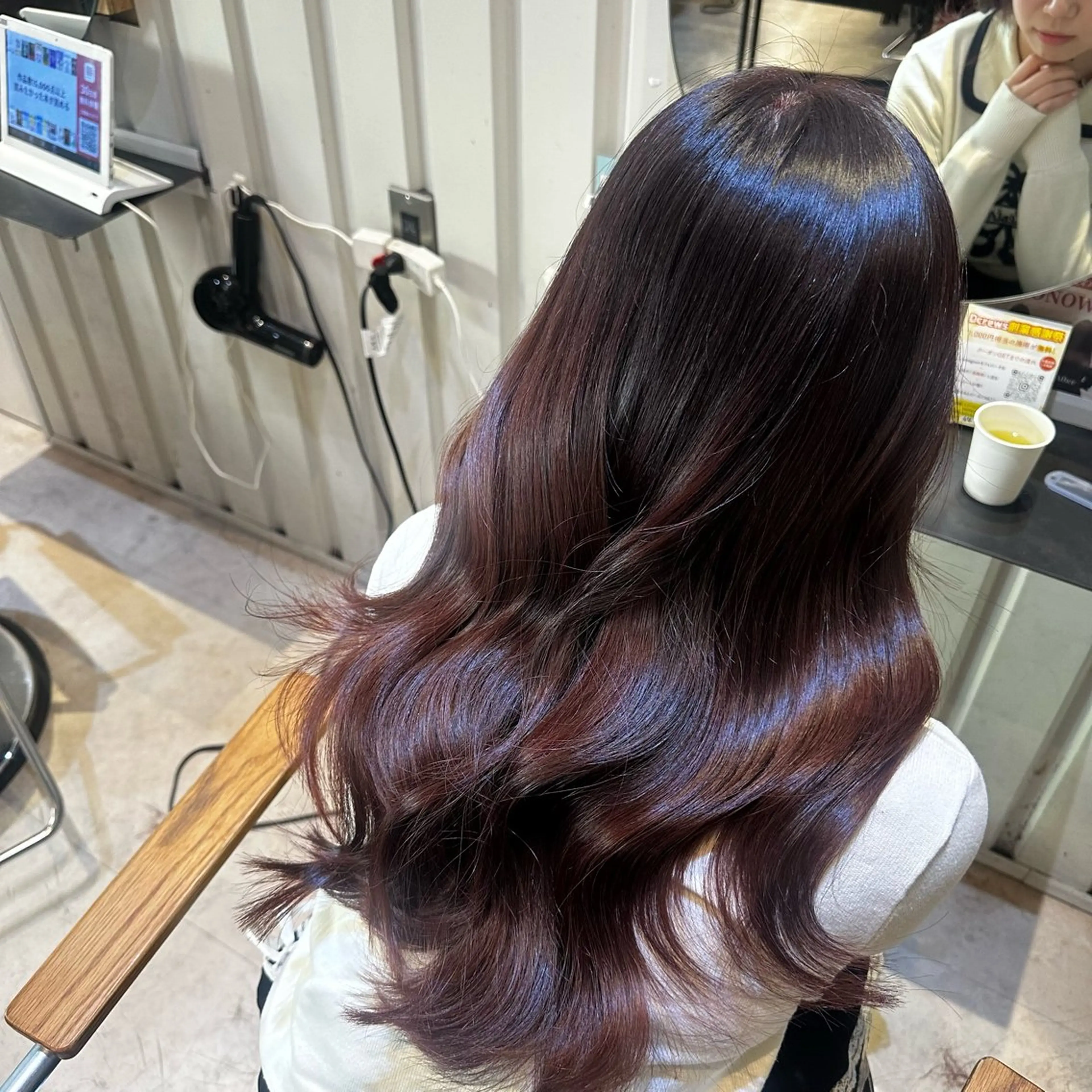 ロング カラー ブリーチ ダブルカラー ブリーチなしカラー レッドカラー 韓国風ヘア カット ヘアカラー ✨本格的韓国スタイル 特化✨ﾊﾙｶ✨️のヘアスタイル