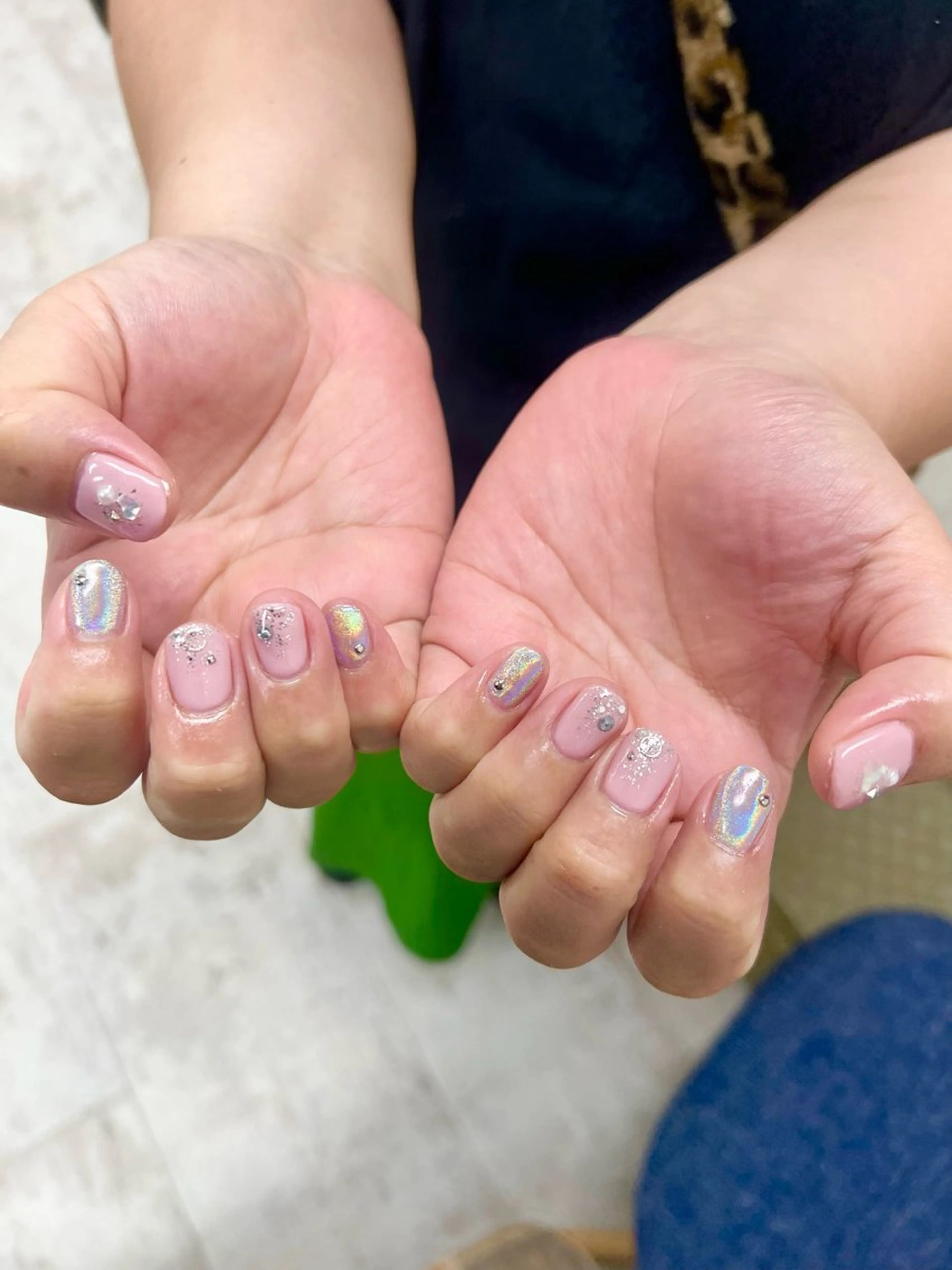 ネイル 吉田 里菜のネイルデザイン