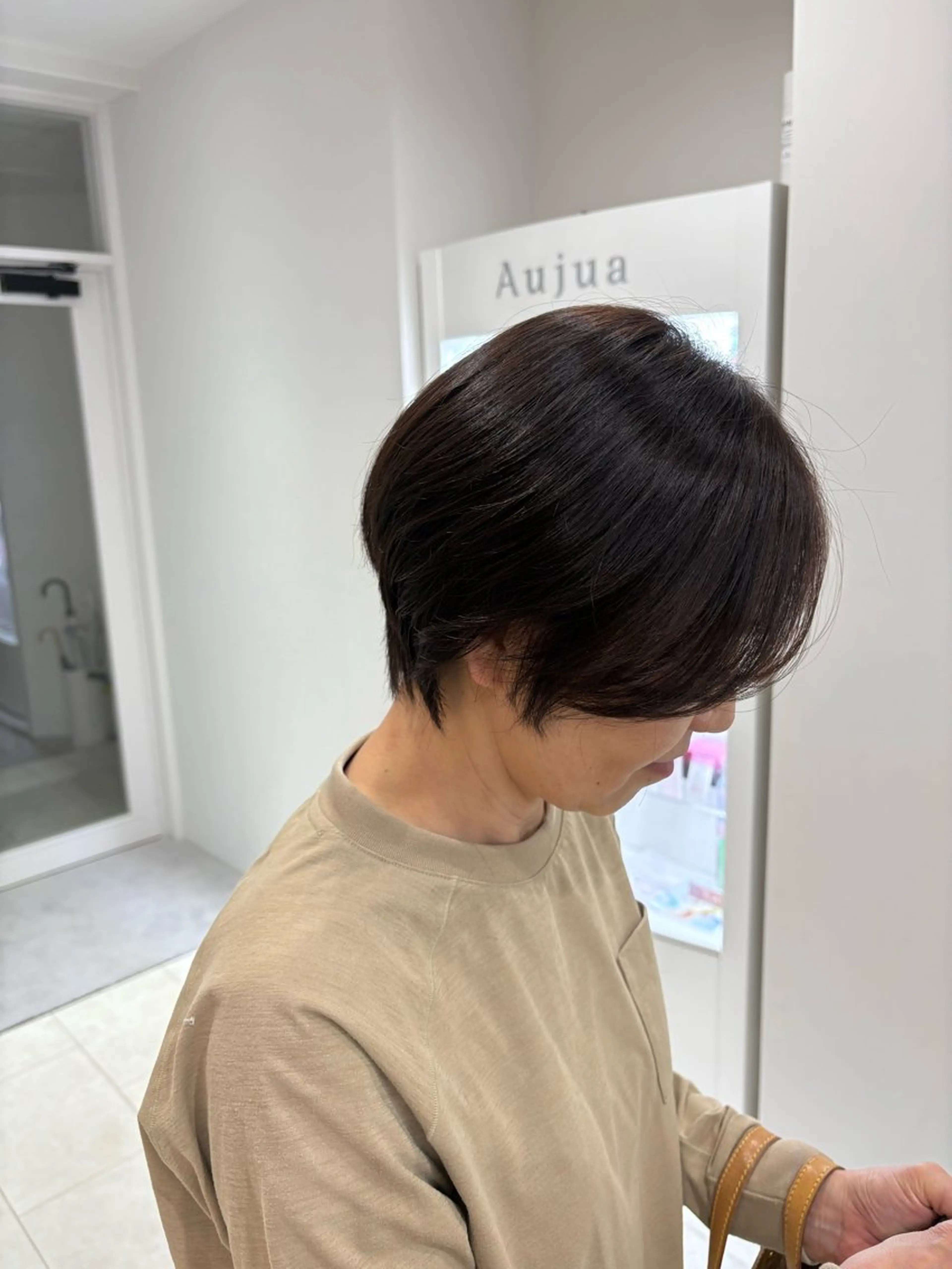 ショート yolo所属・南桑 由芽のヘアスタイル