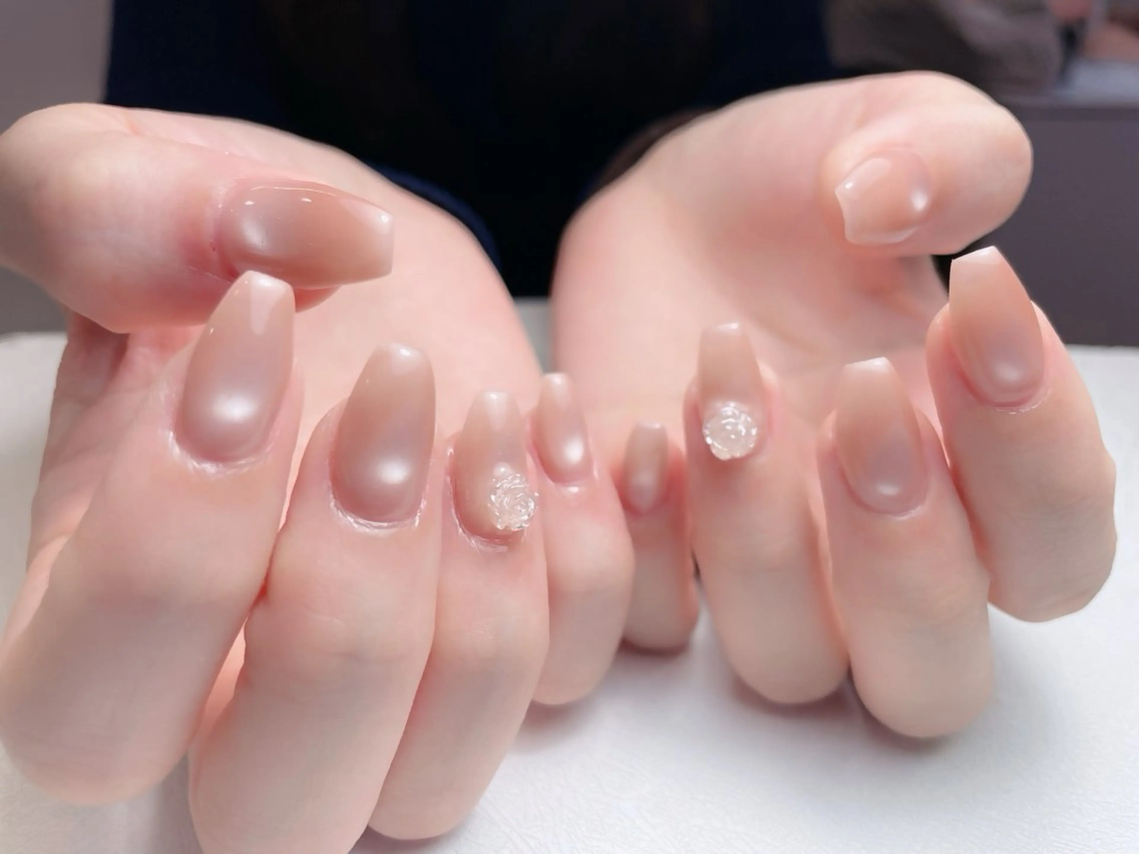 ネイル アートネイル オーロラネイル 長さ出し フットネイル フレンチネイル 中野駅から2分 MEO NAILのネイルデザイン