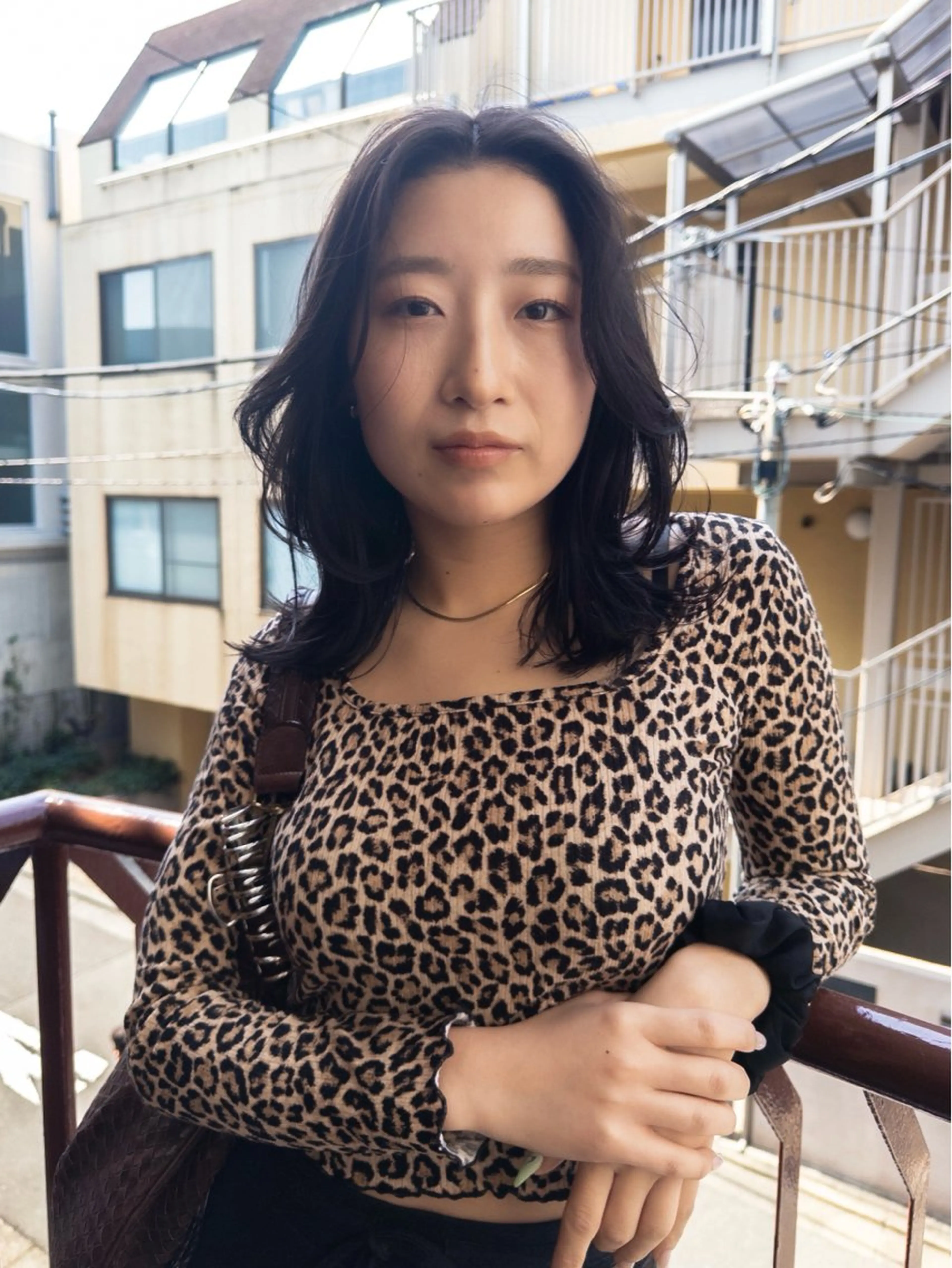 ミディアム カラー 菊地 柚乃のヘアスタイル