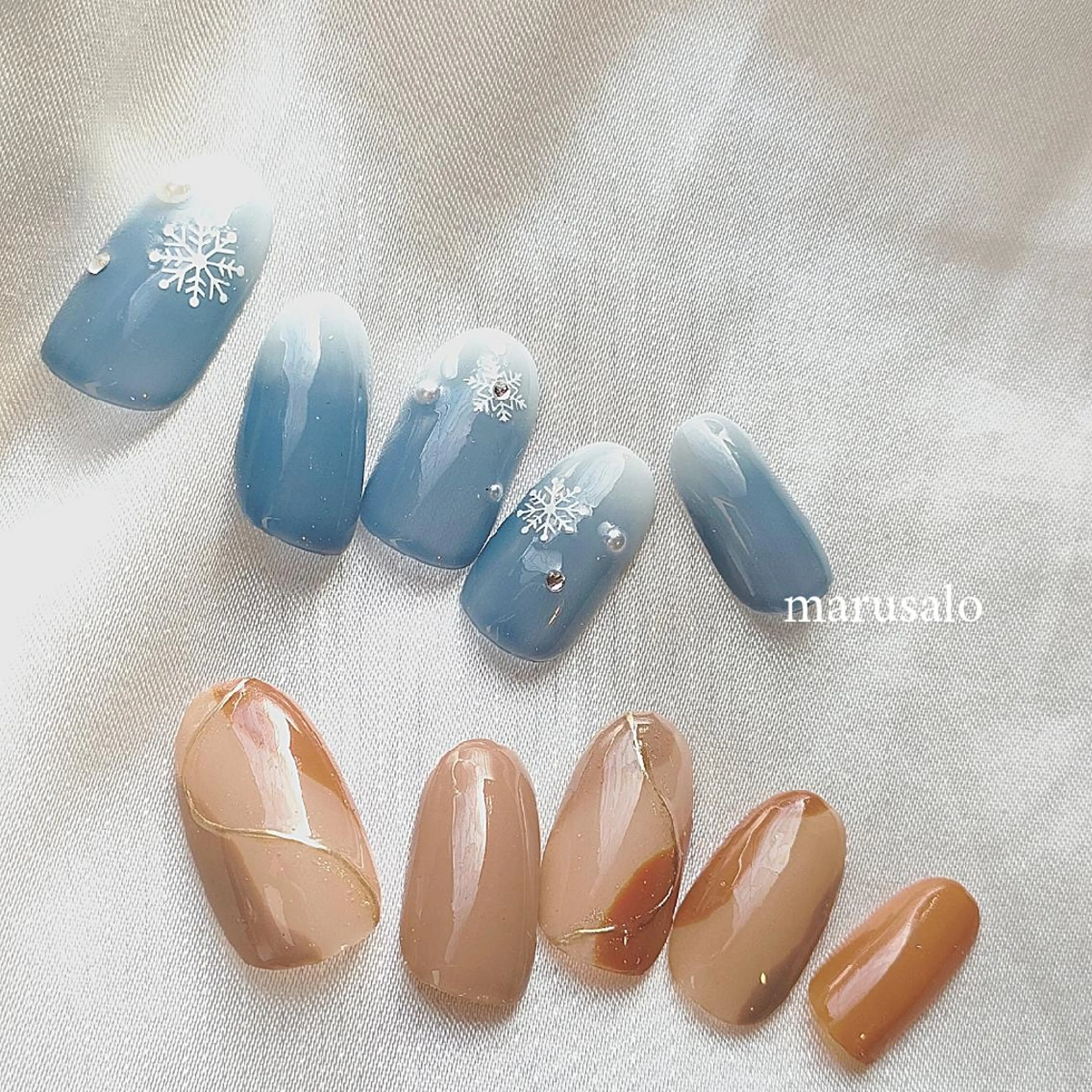 ネイル グラデーション ミラーネイル ニュアンスネイル ストーンネイル ホワイト marusalo nailのネイルデザイン