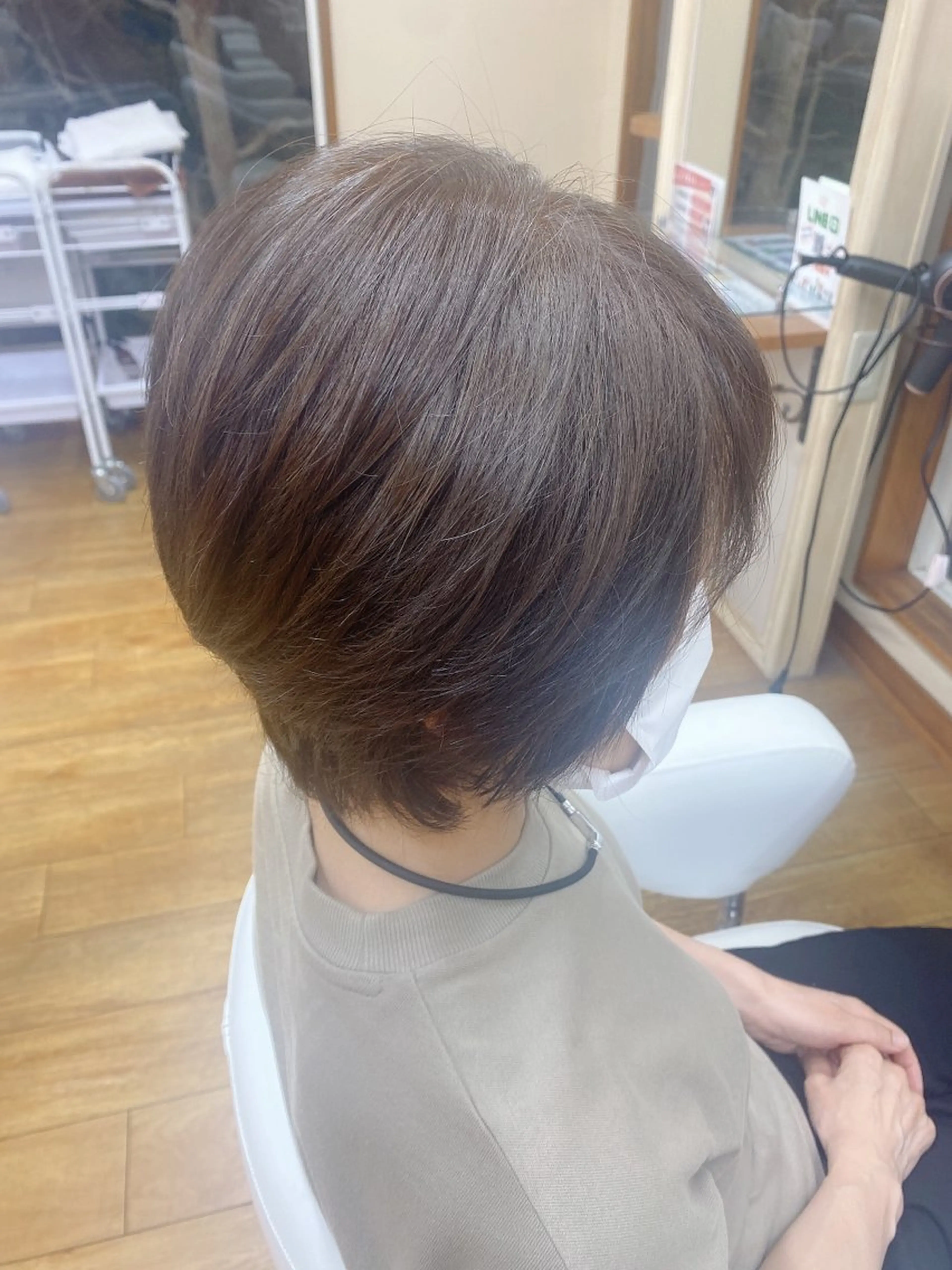 ショート ハイライト ショートヘア sagedoue MIZUKI✂️のヘアスタイル