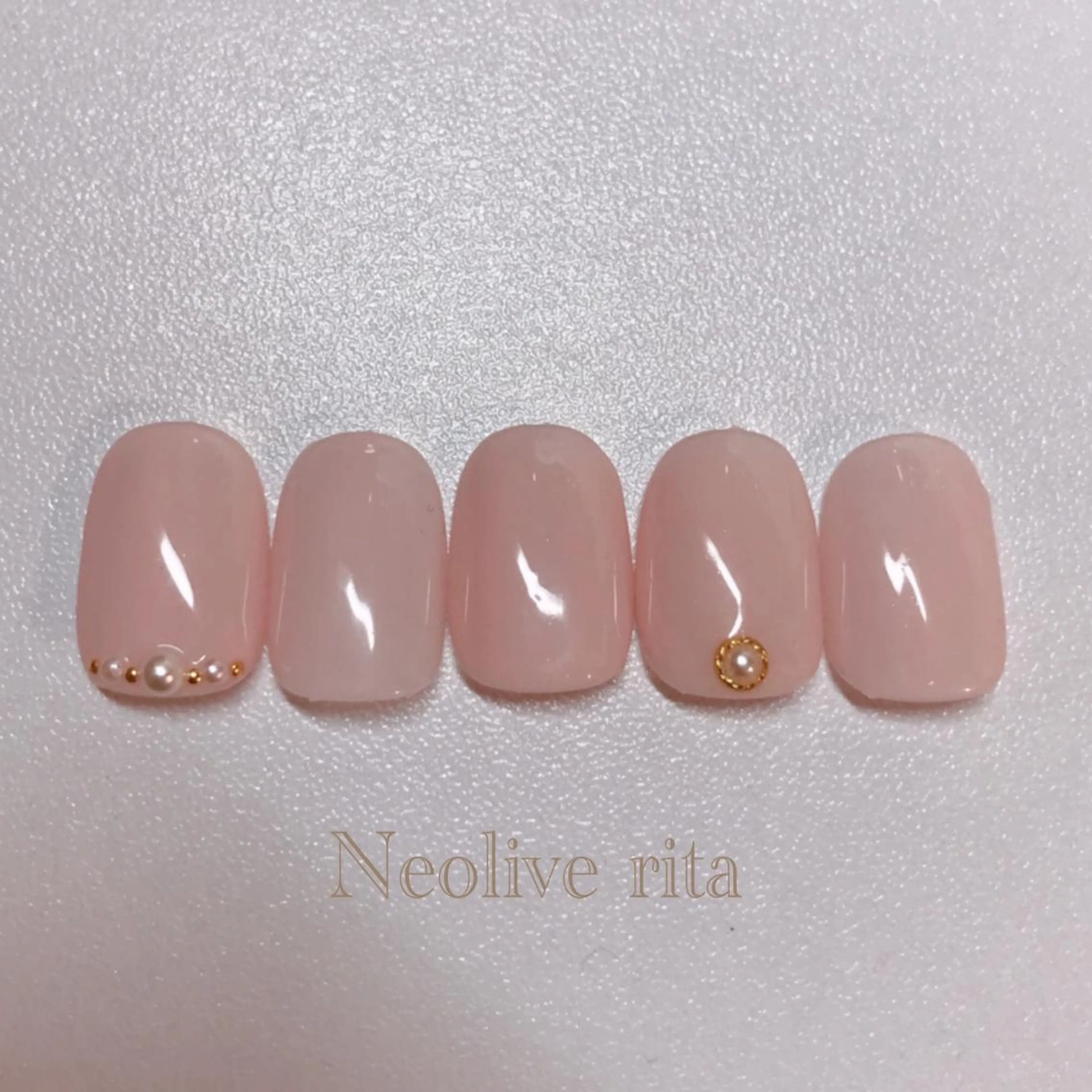 ネイル 原 麻耶のヘアスタイル