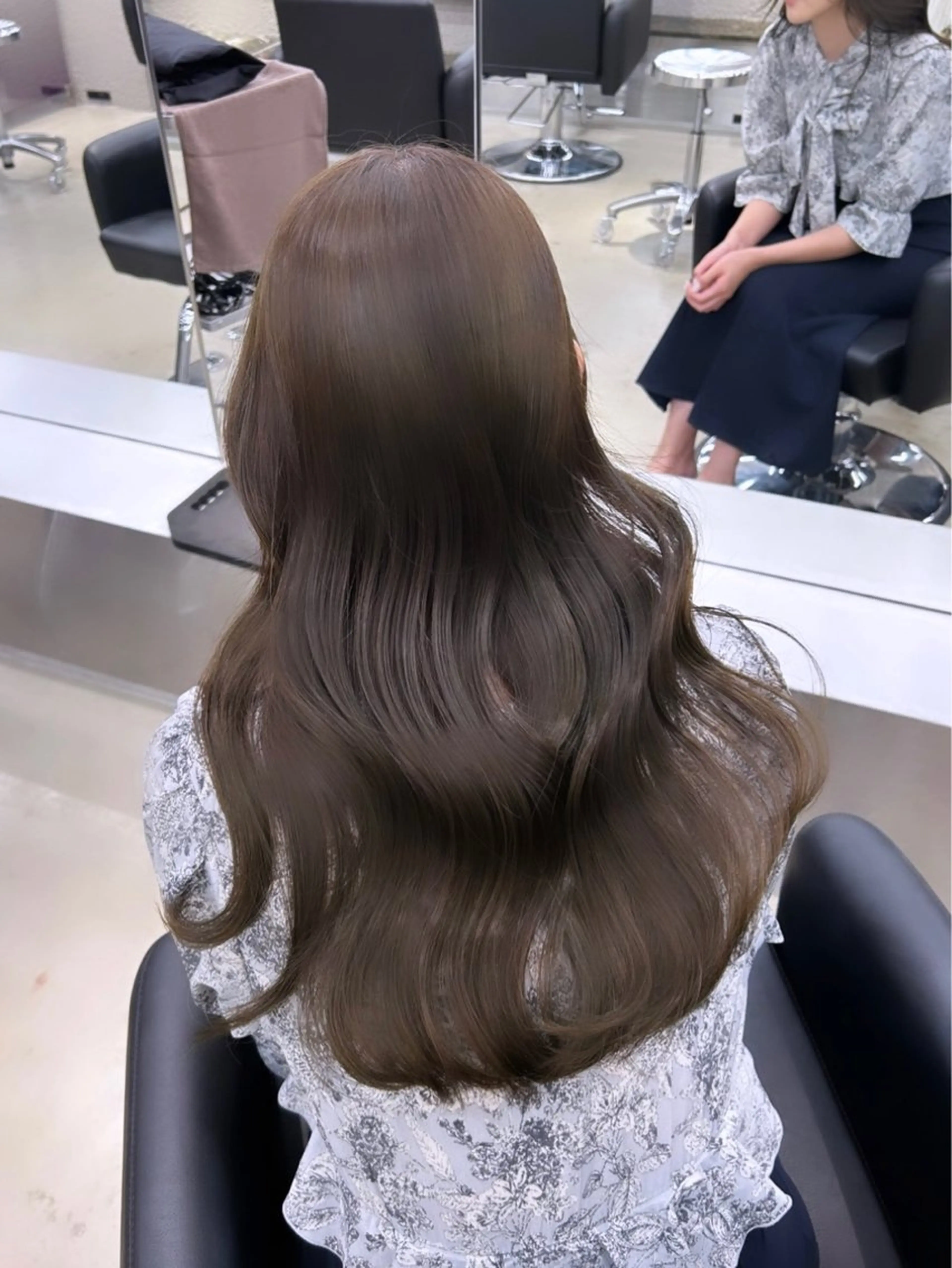 ロング カラー ケアカラー カット ヘアカラー トリートメント 渋谷/原宿♡PELE 縮毛矯正/ストレートのヘアスタイル