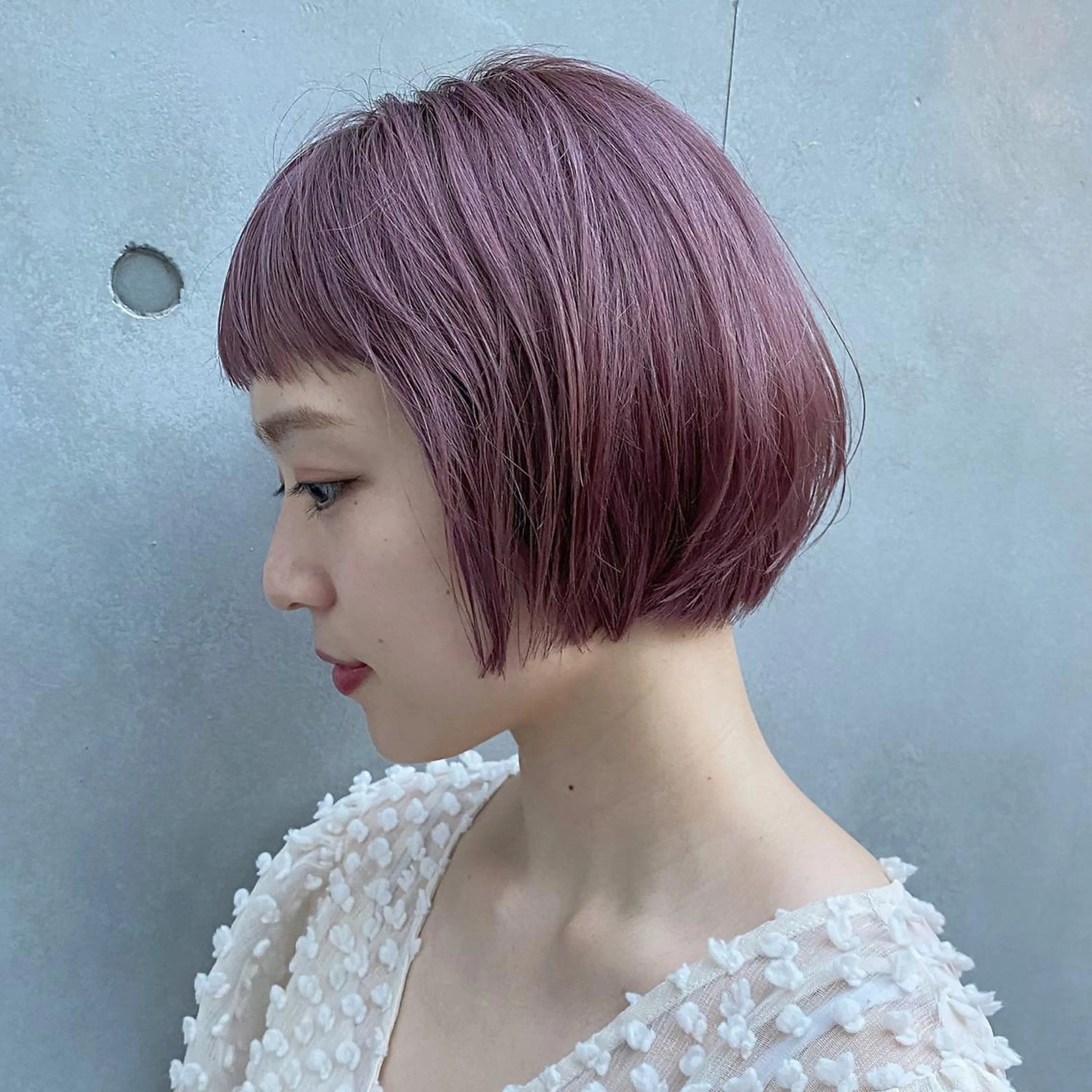 ショート カラー ヘアアレンジ ブリーチ ピンクカラー 福壽 優奈のヘアスタイル