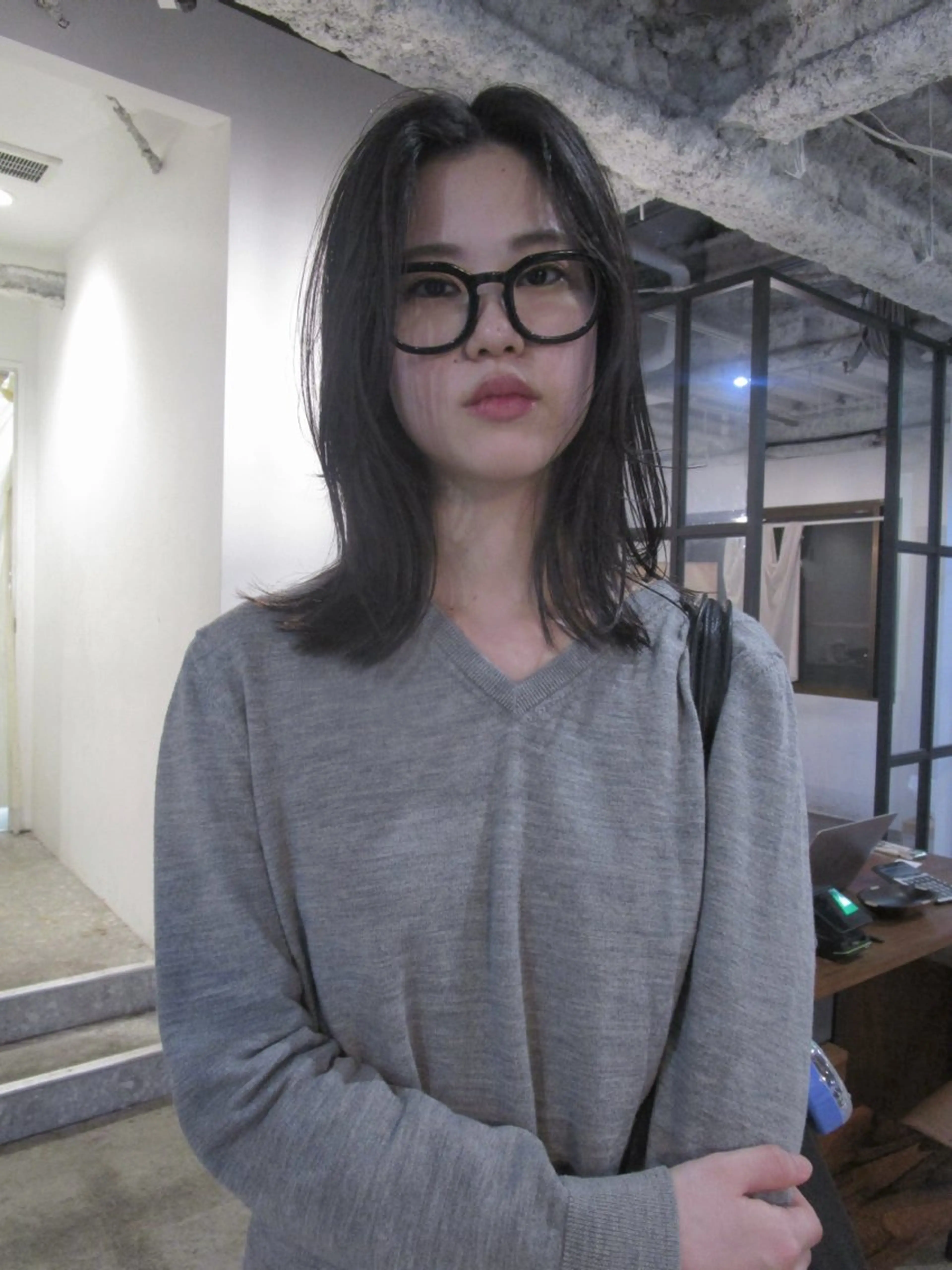 セミロング カラー レイヤーカット カット ヘアカラー yu maのヘアスタイル