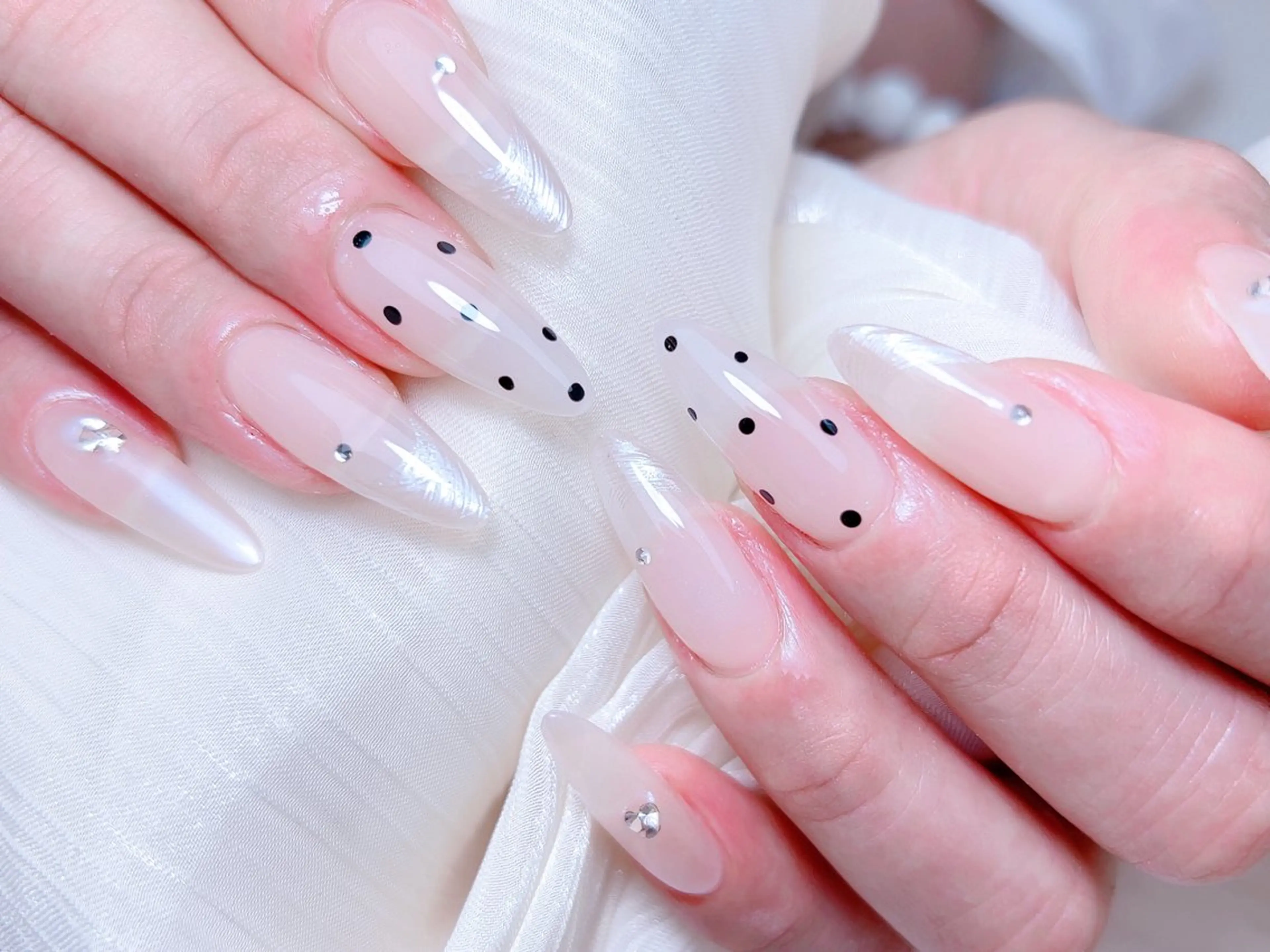 ネイル ハンドネイル M🌷nail 長さだし専門店のネイルデザイン