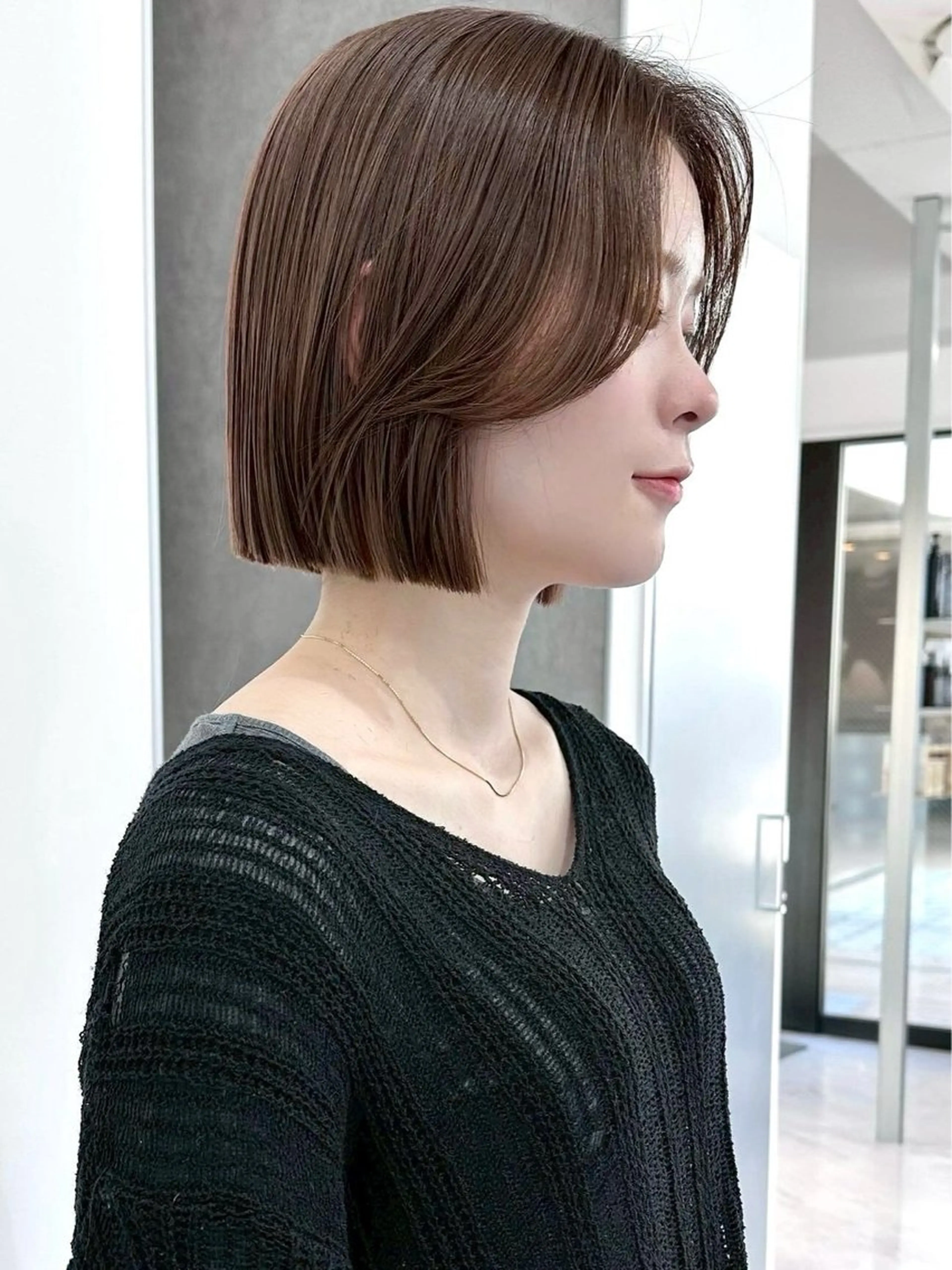 ショート カラー ベージュカラー ブリーチ ブラウンカラー ブラウンベージュ ケアブリーチ ヘアカラー トリートメント TATSUブリーチ/ ミルクティーベージュのヘアスタイル