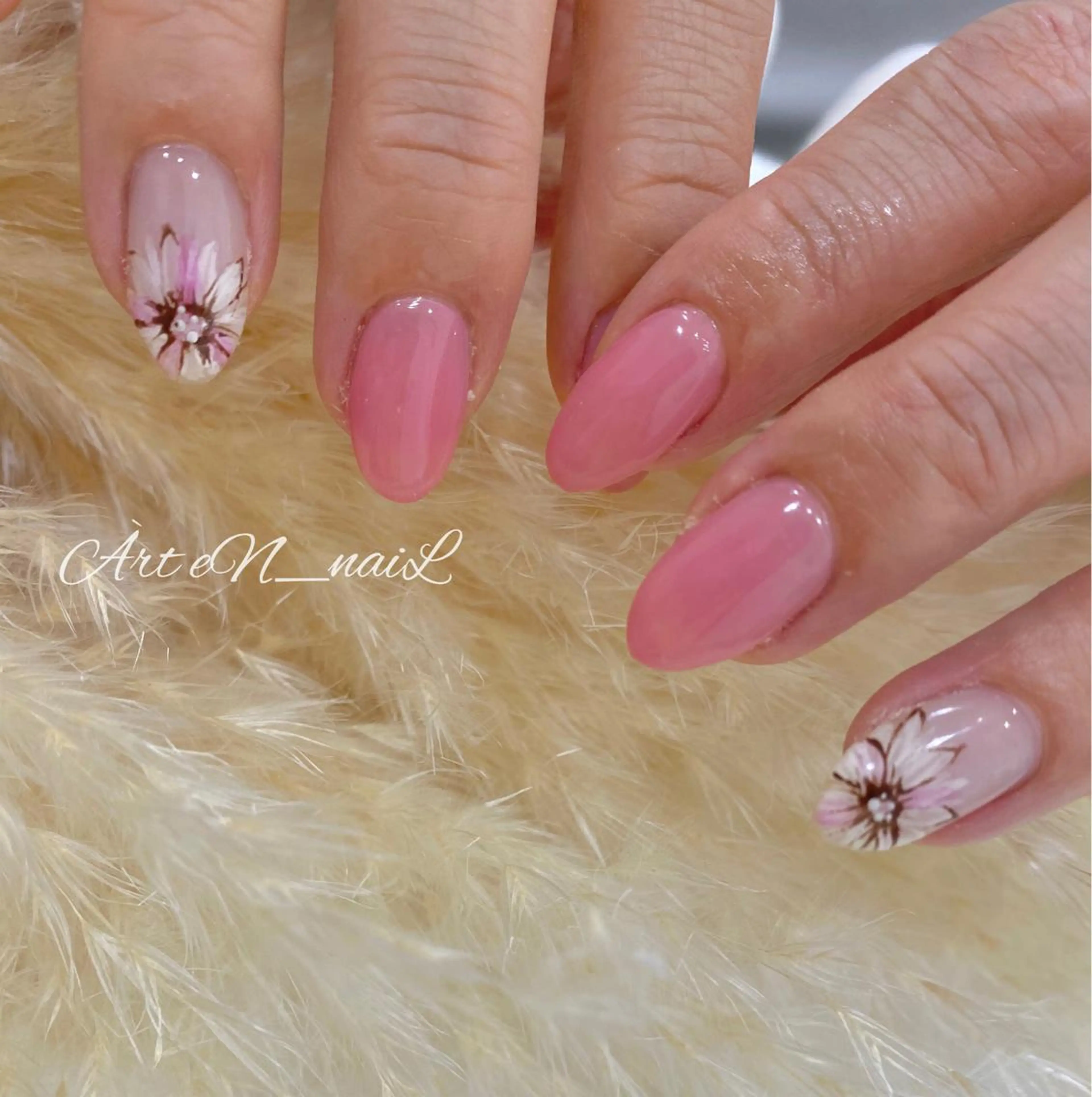 ネイル EN_NAIL 野中本店Ayakaのネイルデザイン