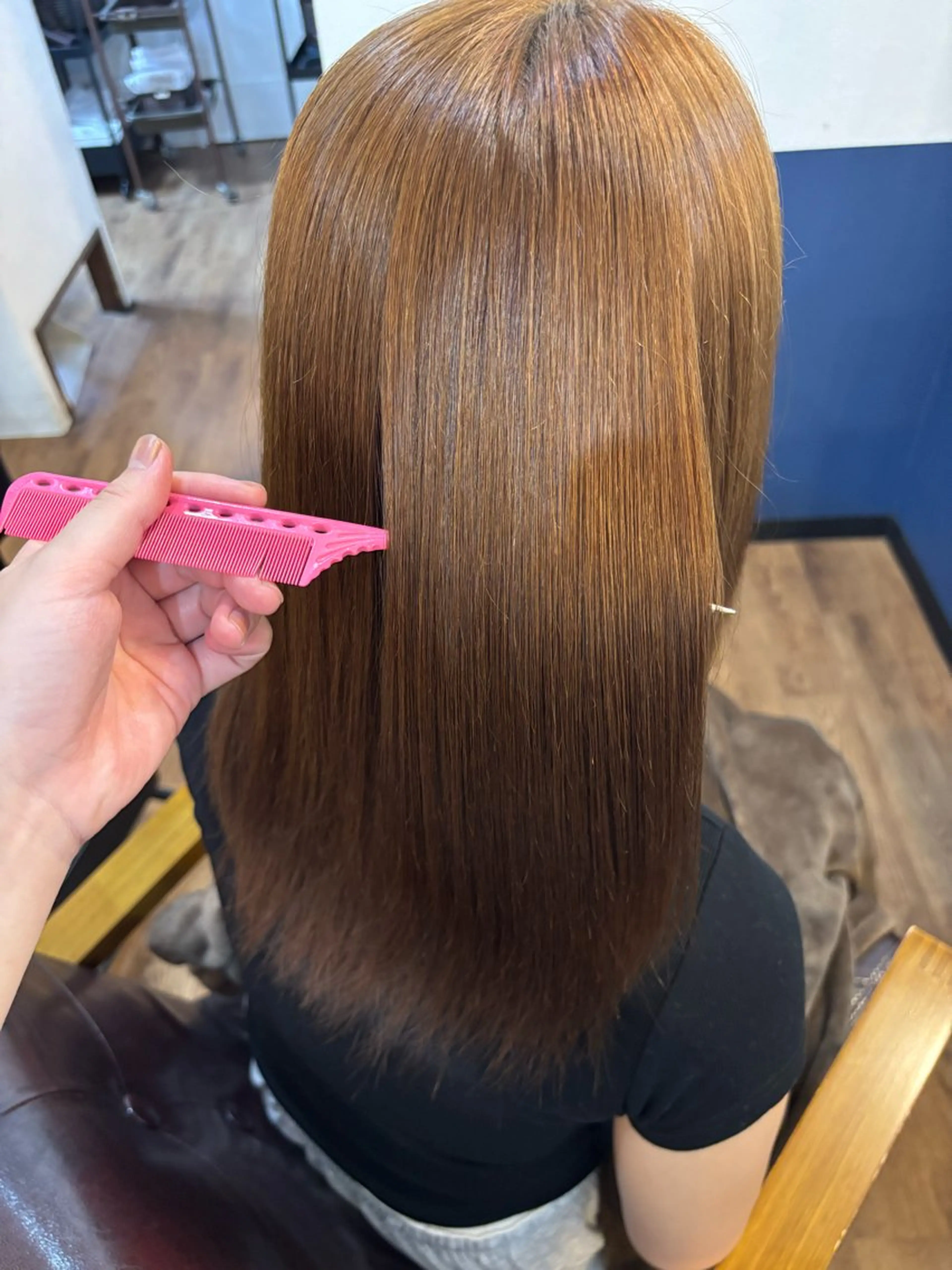 セミロング 髪質改善 トリートメント 平田 渚唯のヘアスタイル