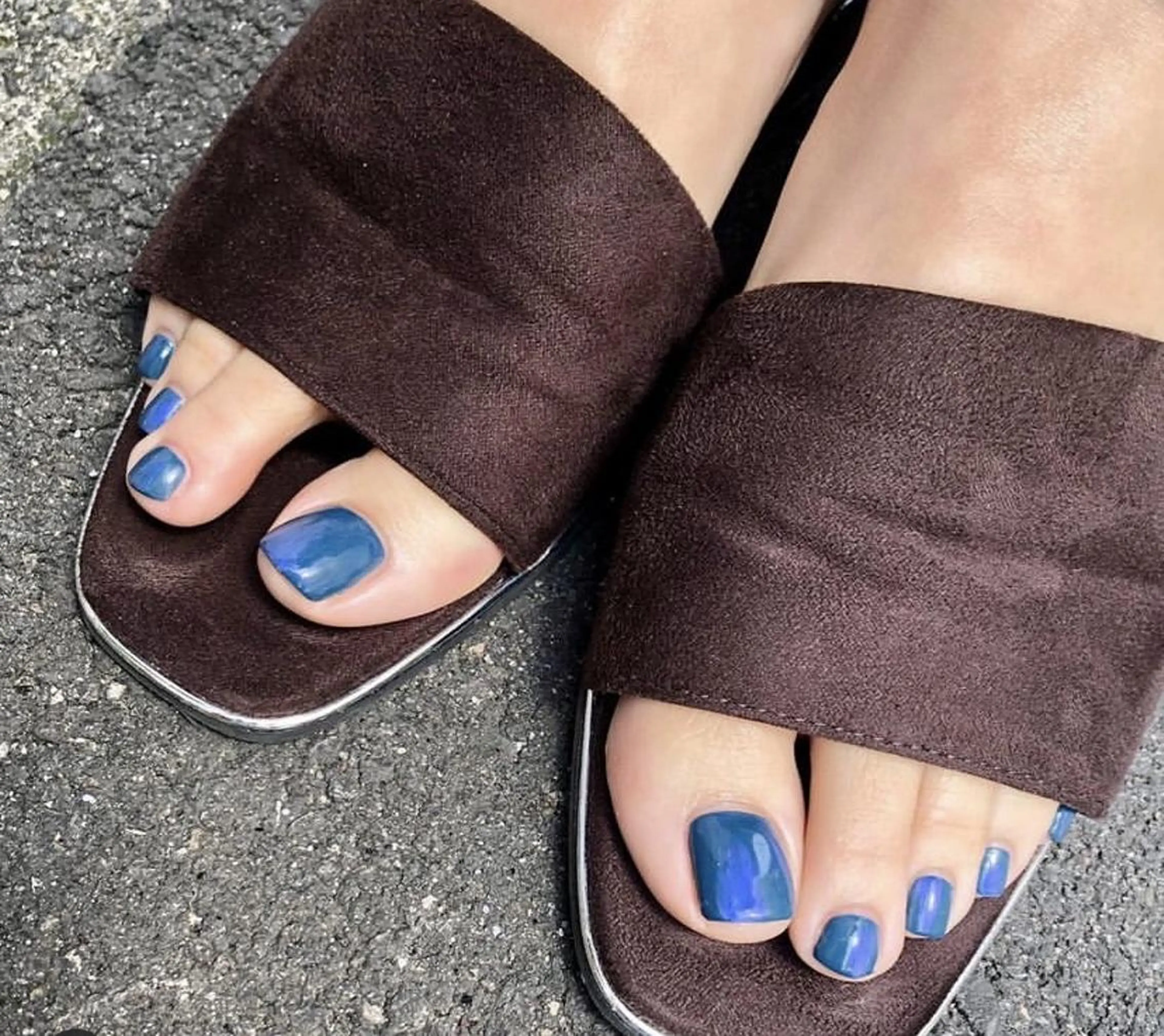ネイル フットネイル ワンカラーネイル haruka. nailsTOKYOのネイルデザイン