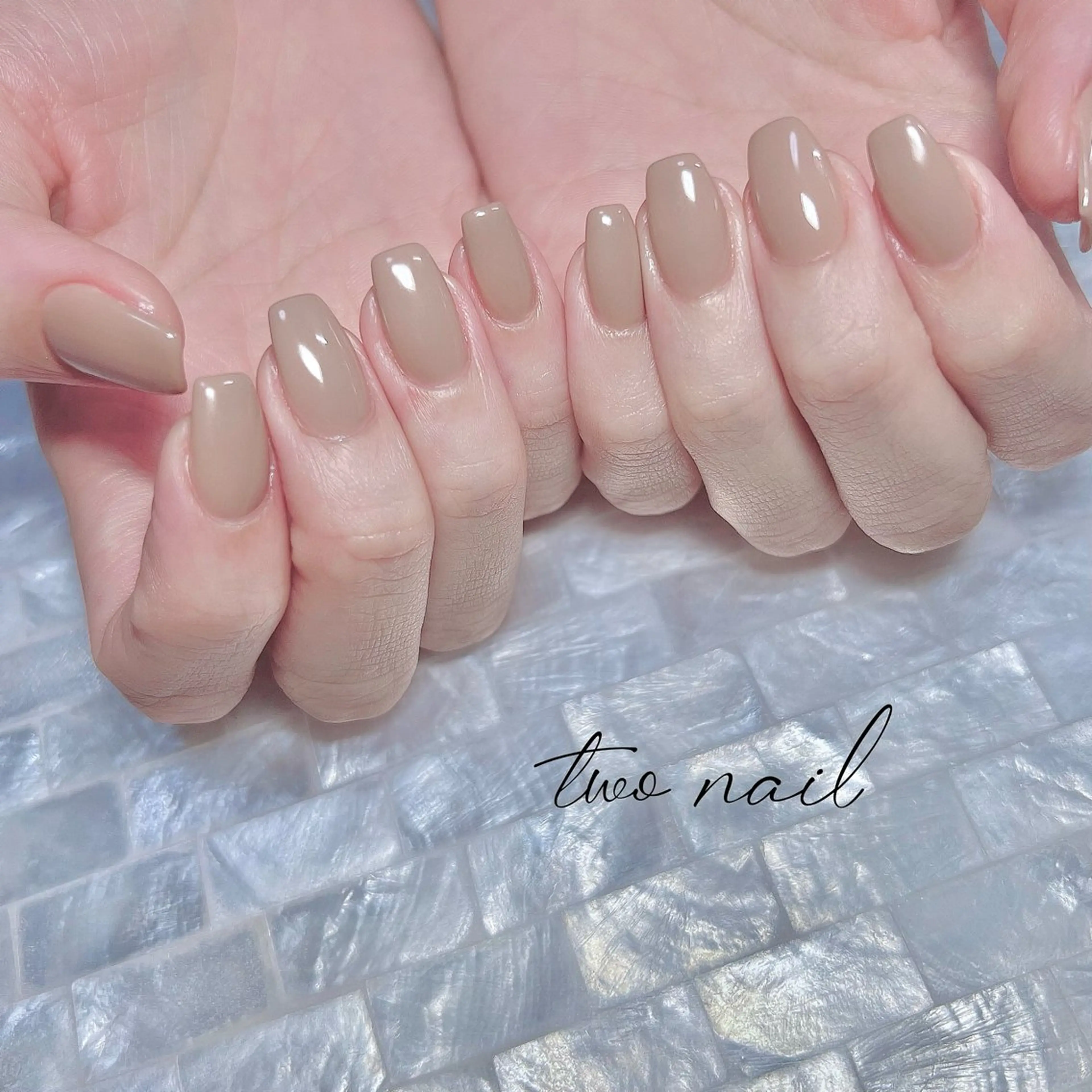 ネイル ネイルチップ ホワイト ハンドネイル two nailのネイルデザイン