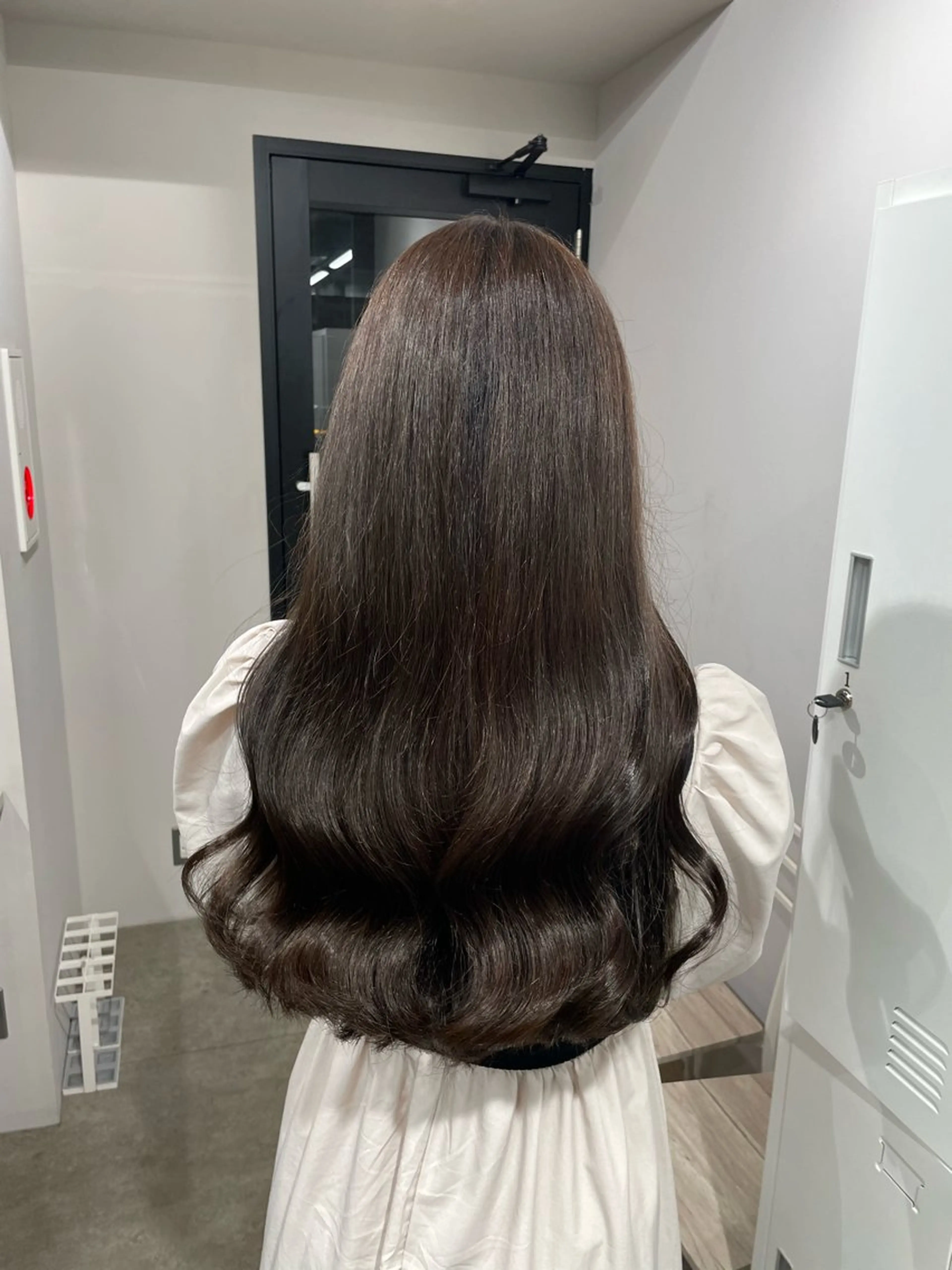 ロング カラー カット ヘアカラー トリートメント REINA ISHIDOのヘアスタイル