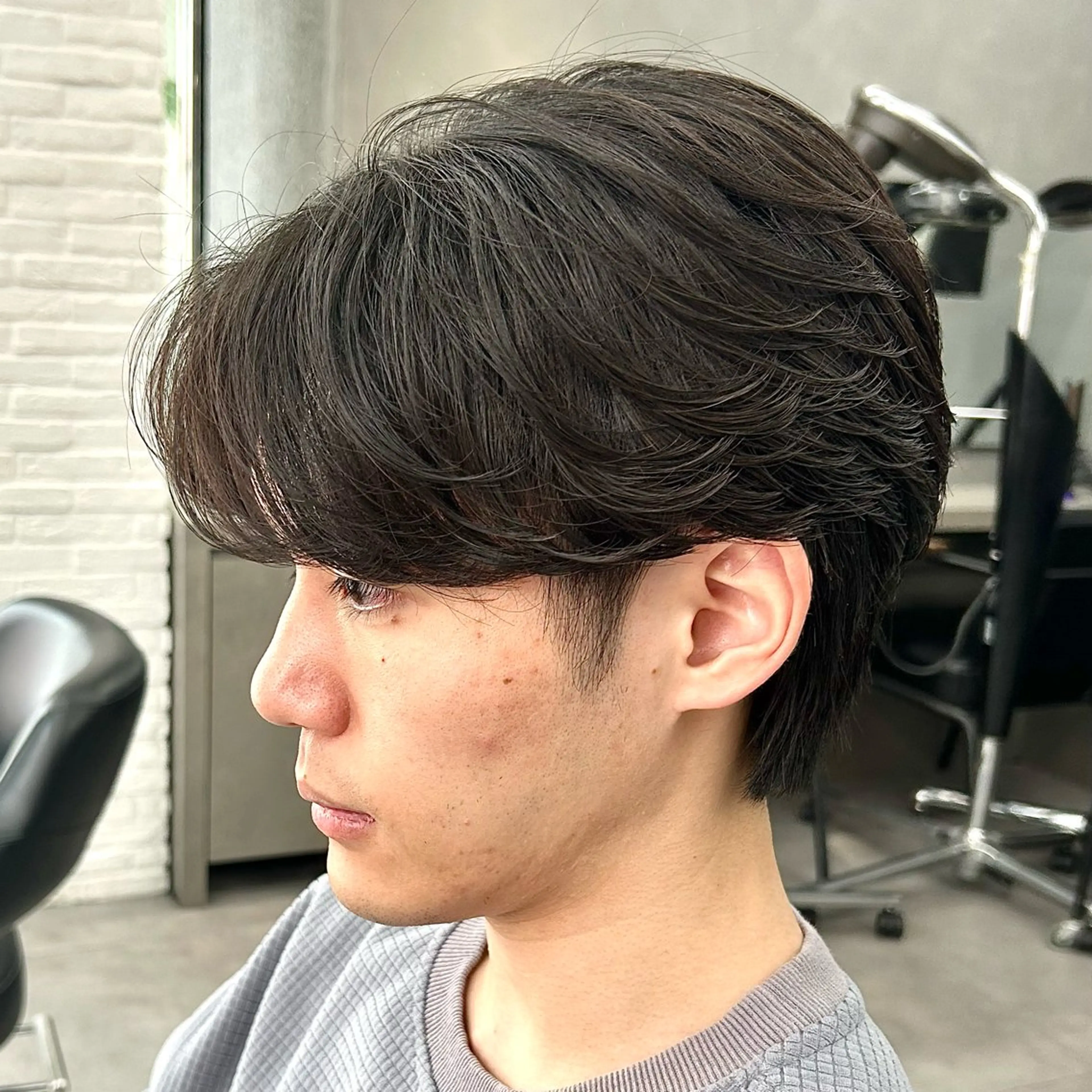 パーマ メンズ フェザーパーマ メンズパーマ カット パーマ トリートメント 韓国ヘア🇰🇷 メンズパーマ/つかさのヘアスタイル