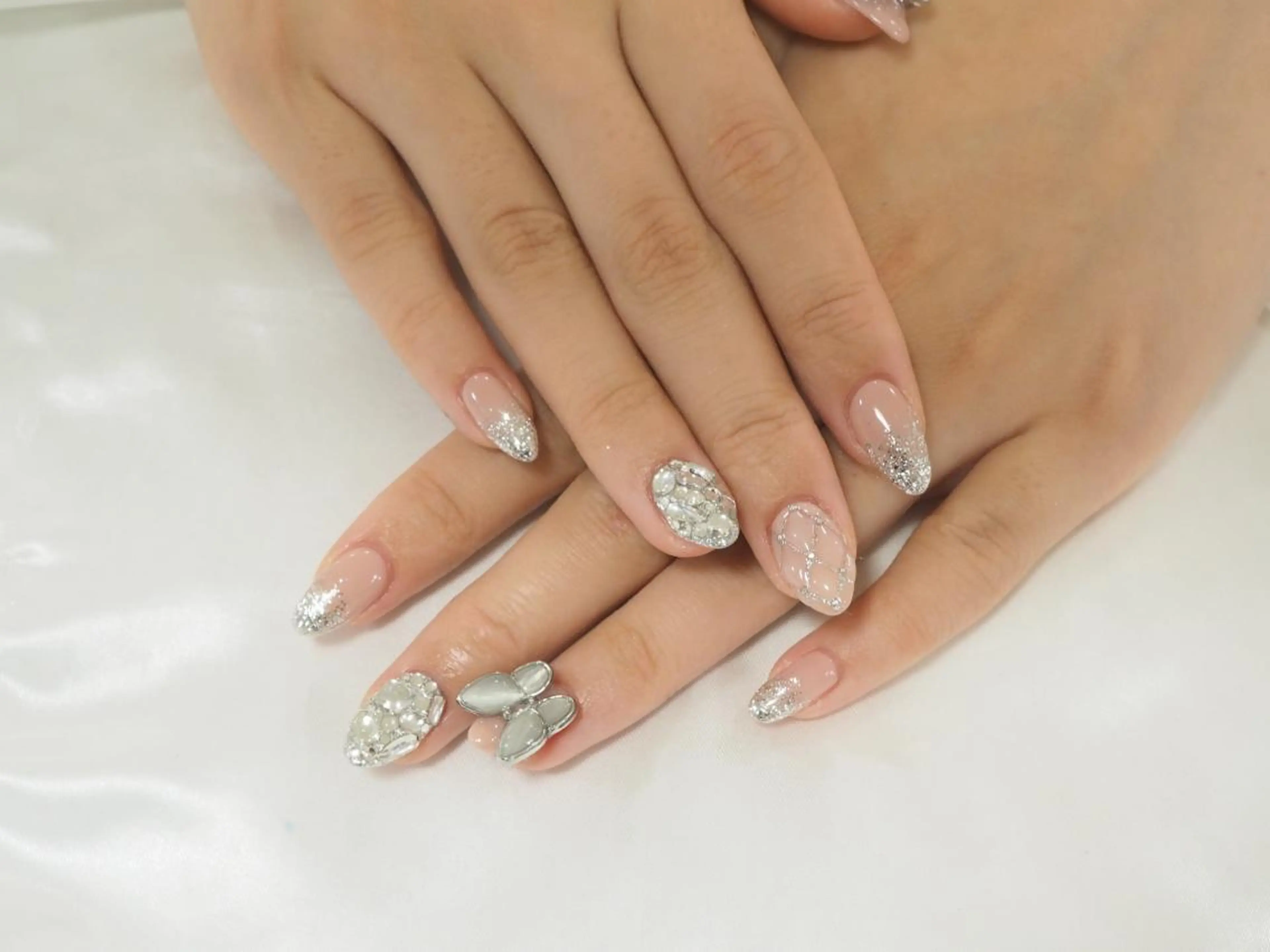 ネイル Amore Nのネイルデザイン