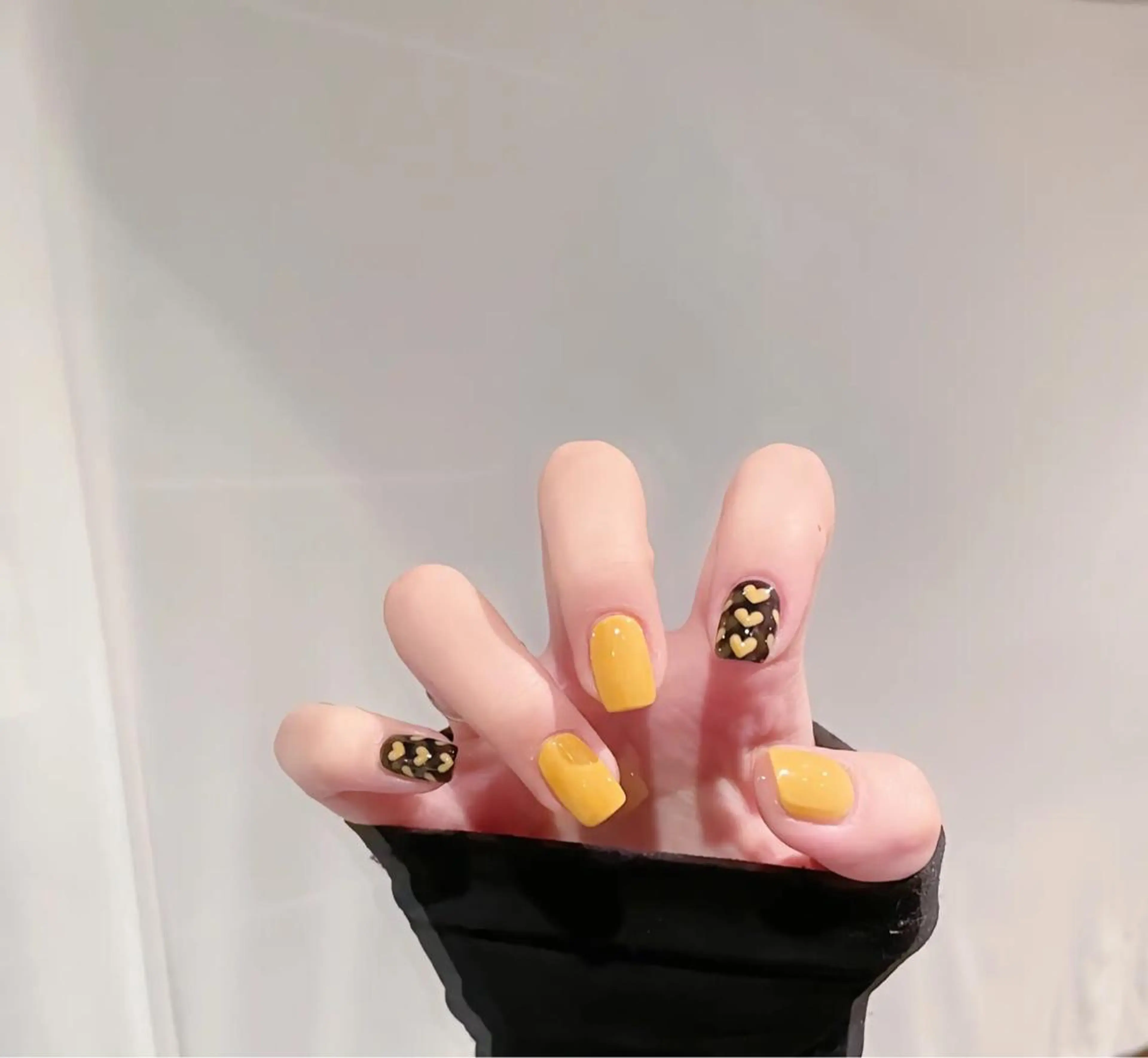 ネイル ハンドネイル ハンドケア Eveネイル チップスカルプ専門店のネイルデザイン