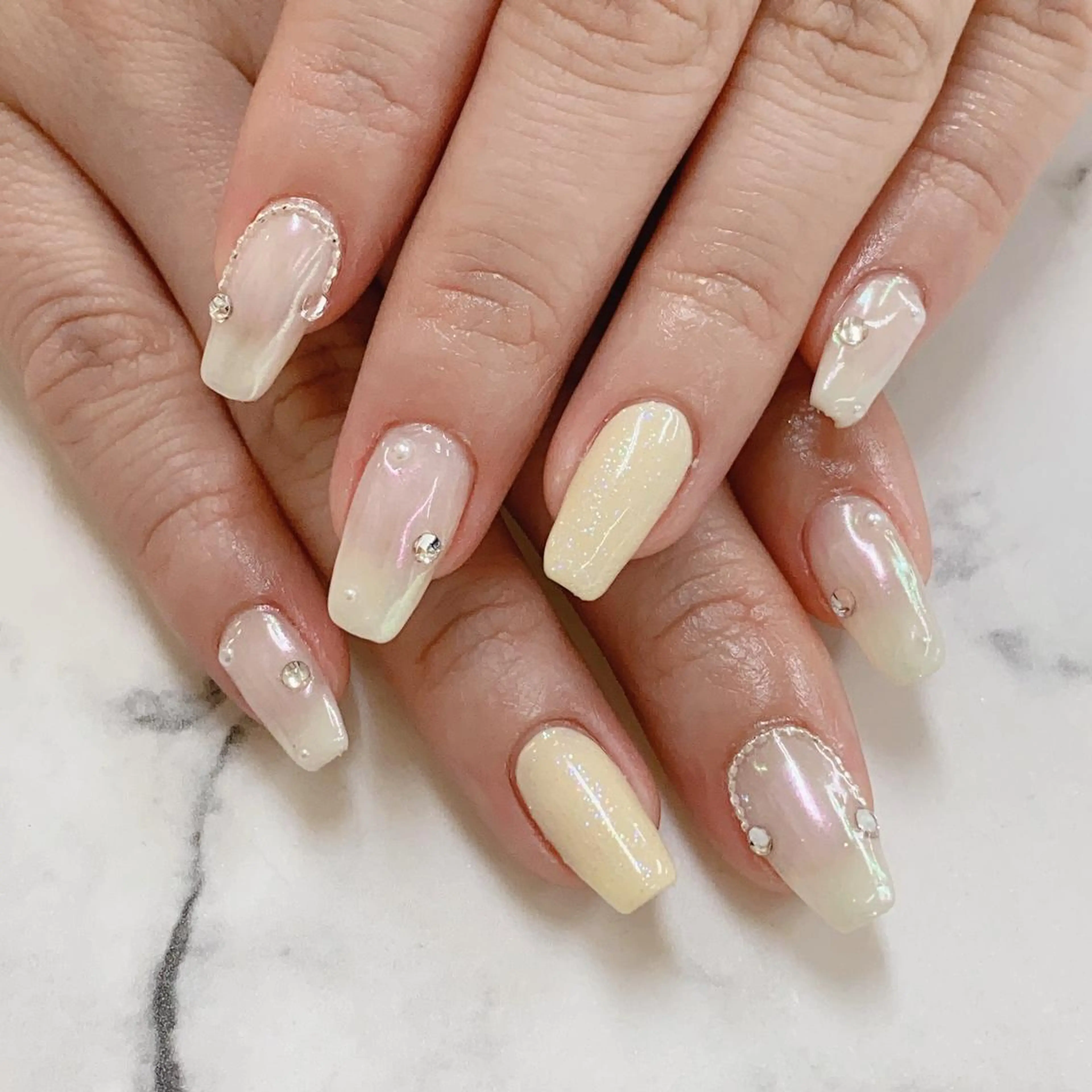 ネイル 石原 夕華のネイルデザイン