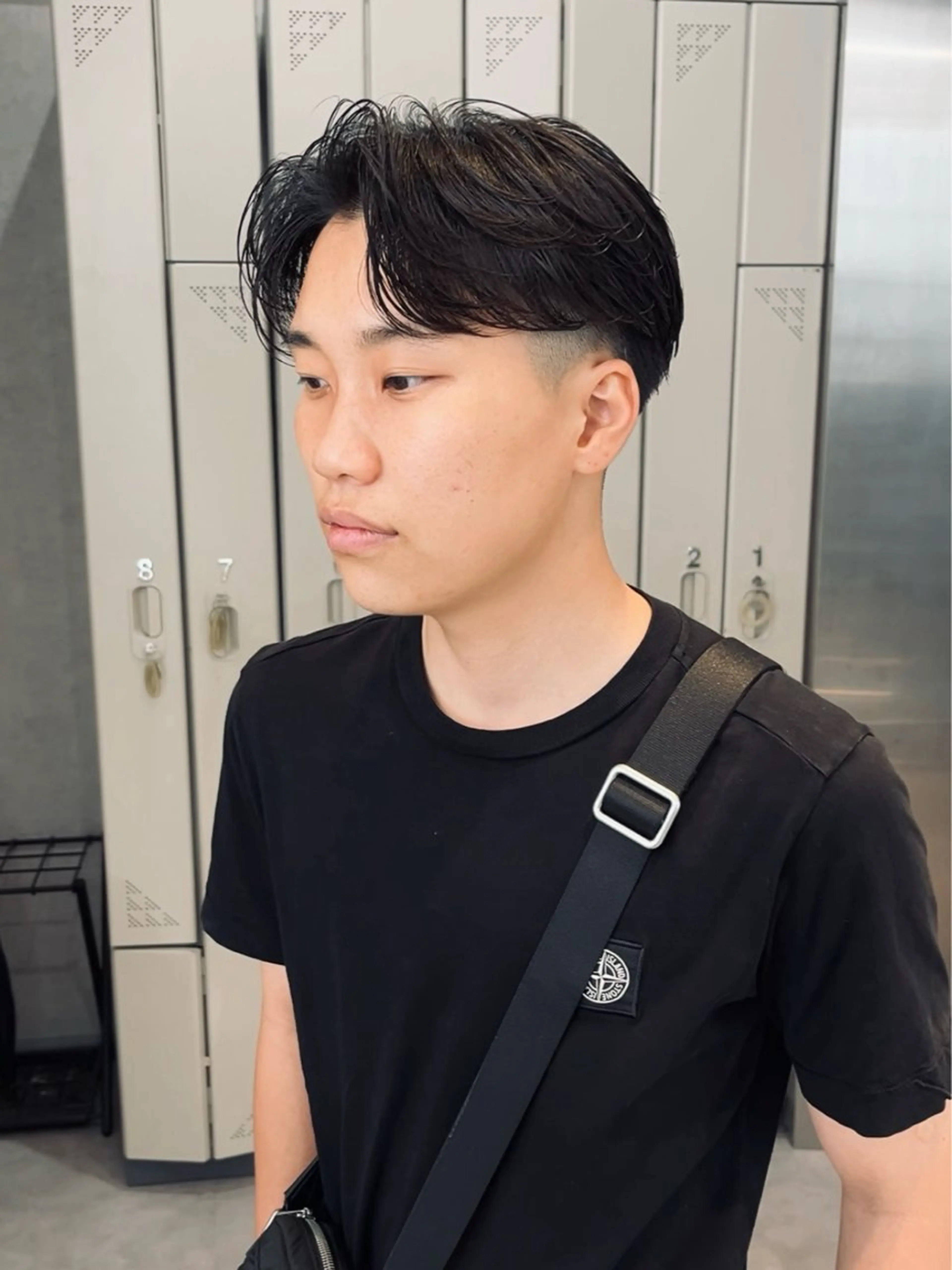 ショート カラー パーマ メンズ 石満 諒 メンズ縮毛矯正のヘアスタイル