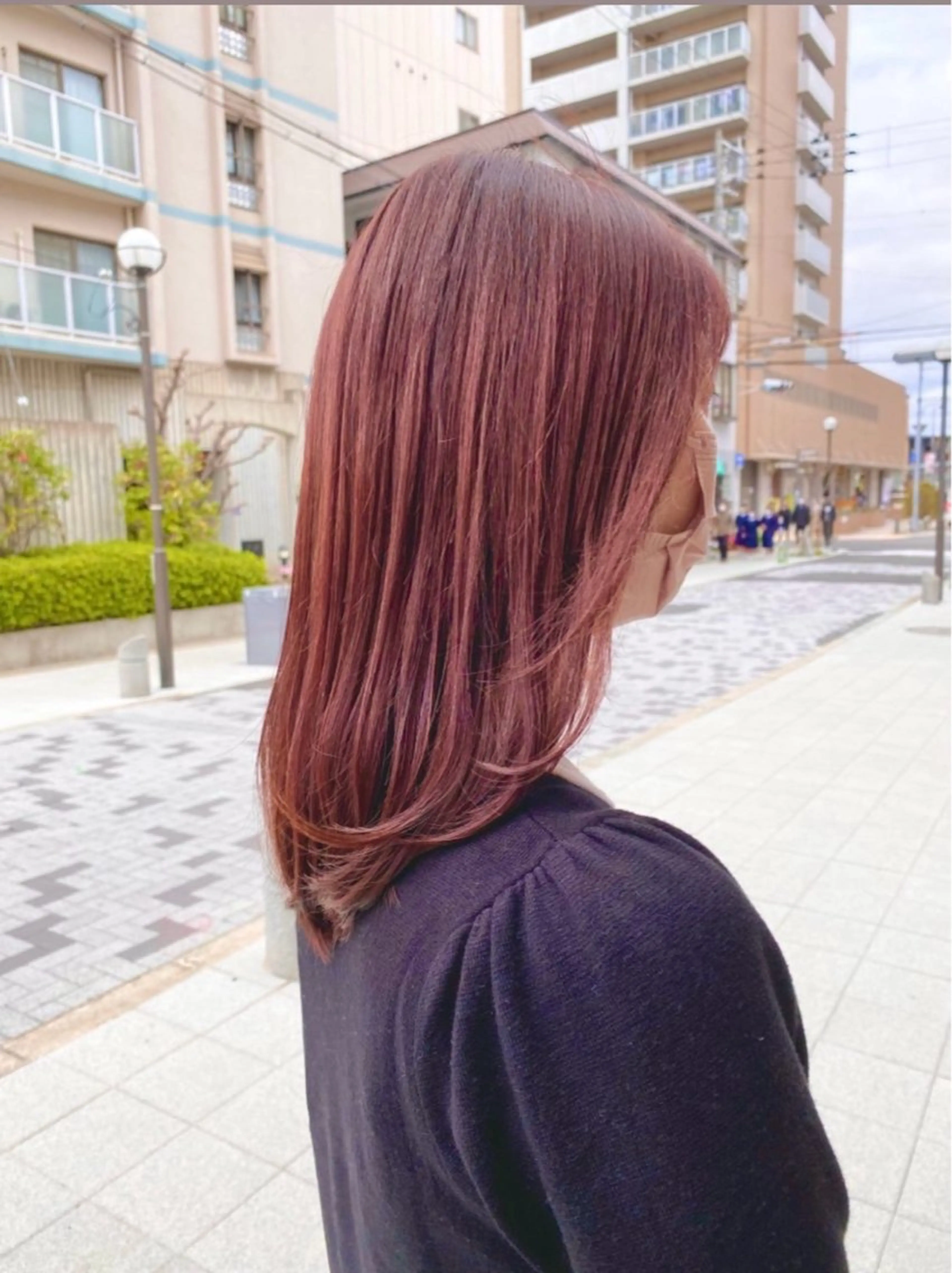 セミロング カット ヘアカラー 小村 誠也のヘアスタイル