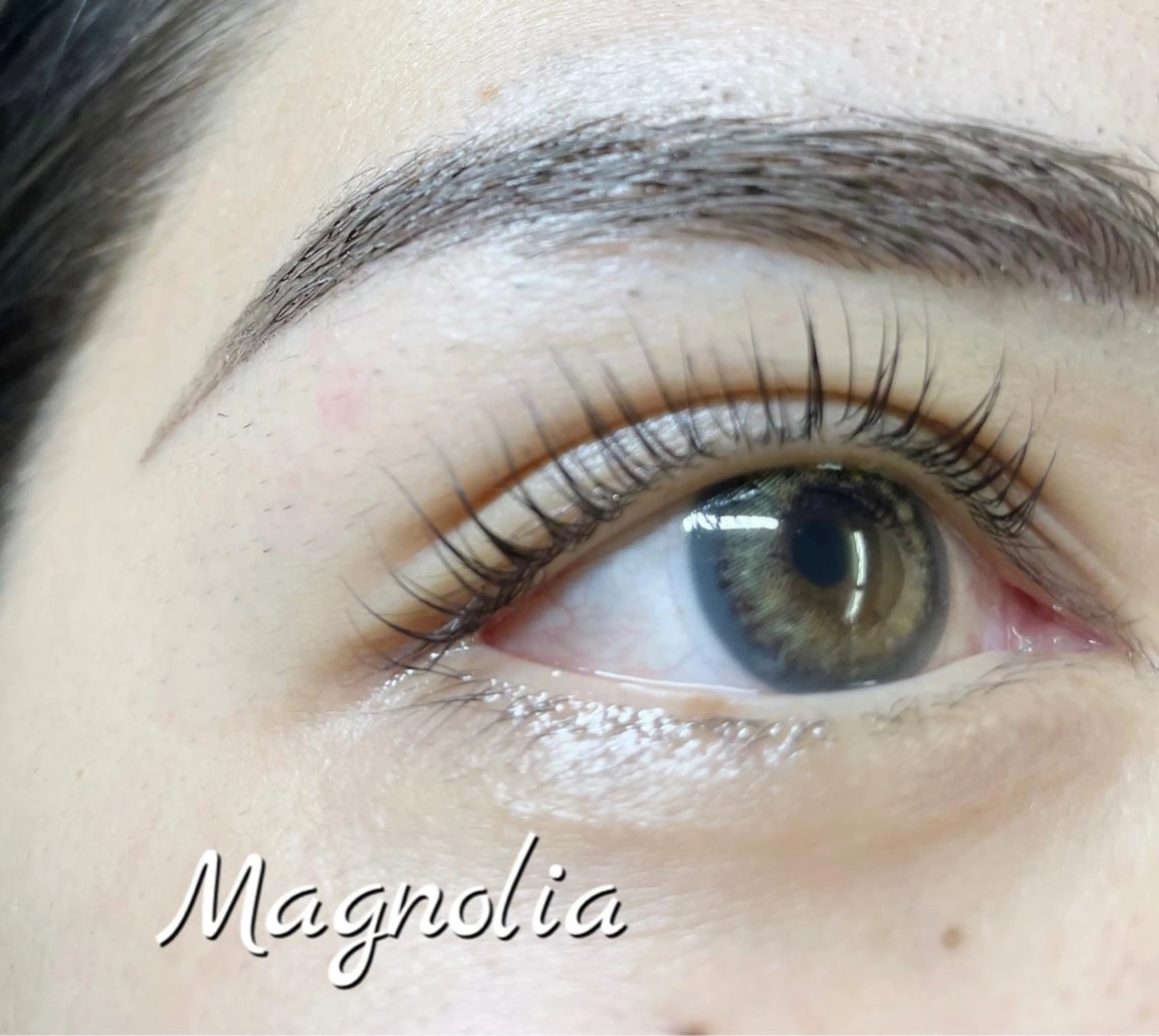 マツエク・マツパ エステサロンmagnolia所属・小野 優子の眉毛・アイブロウイメージ